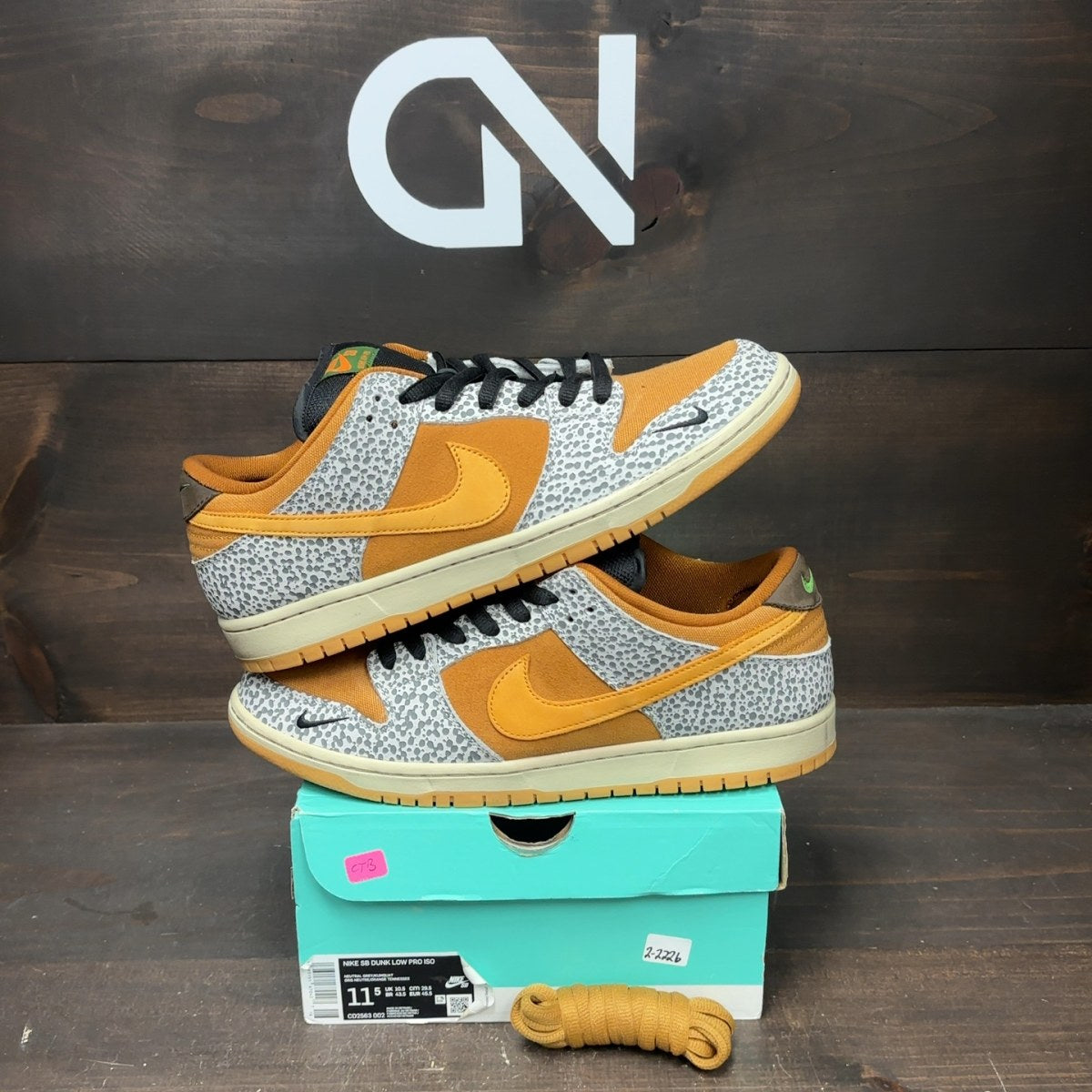 Nike SB Dunk Low Safari Size 11.5 (Pre-Owned)