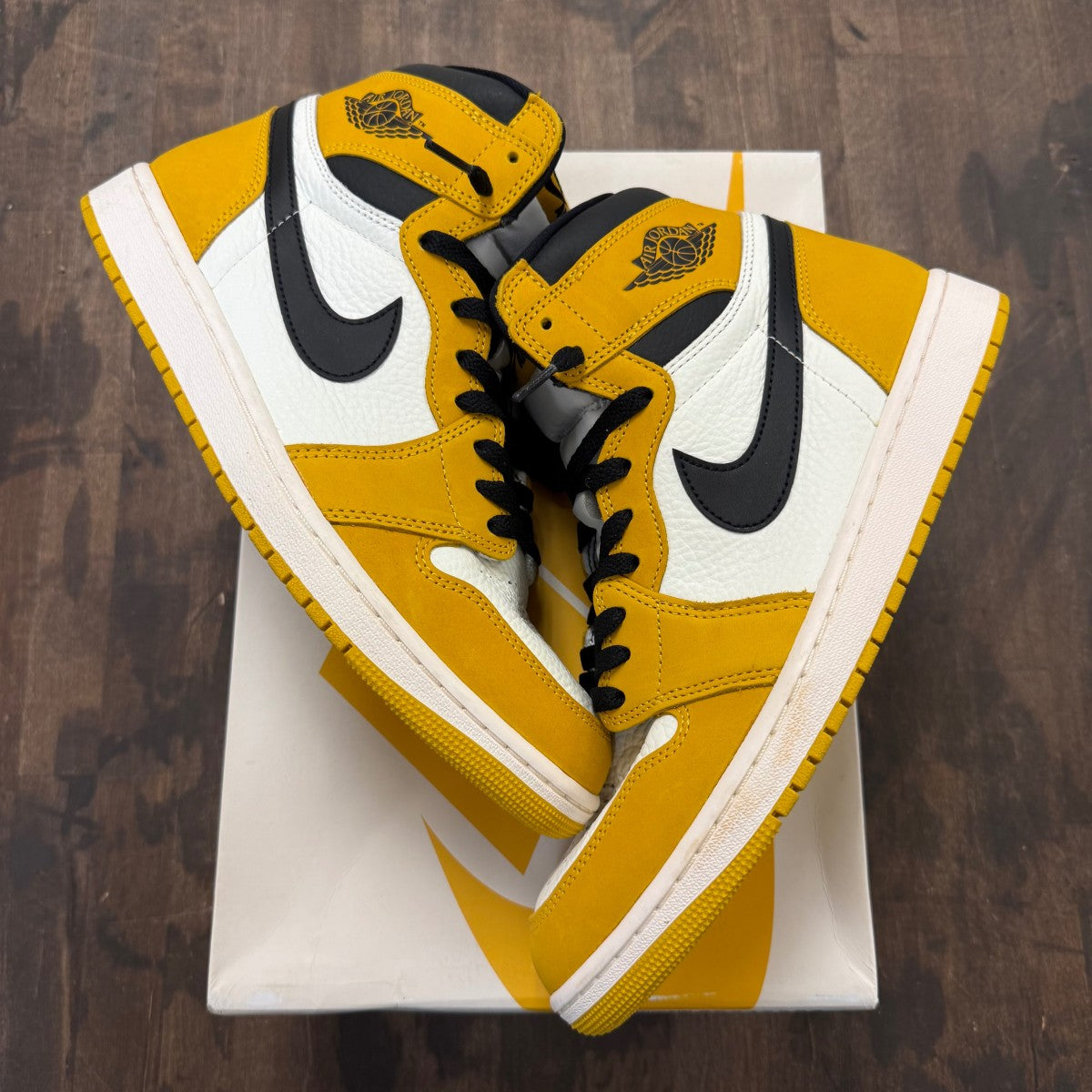 Jordan 1 Retro High OG Yellow Ochre - Image 1