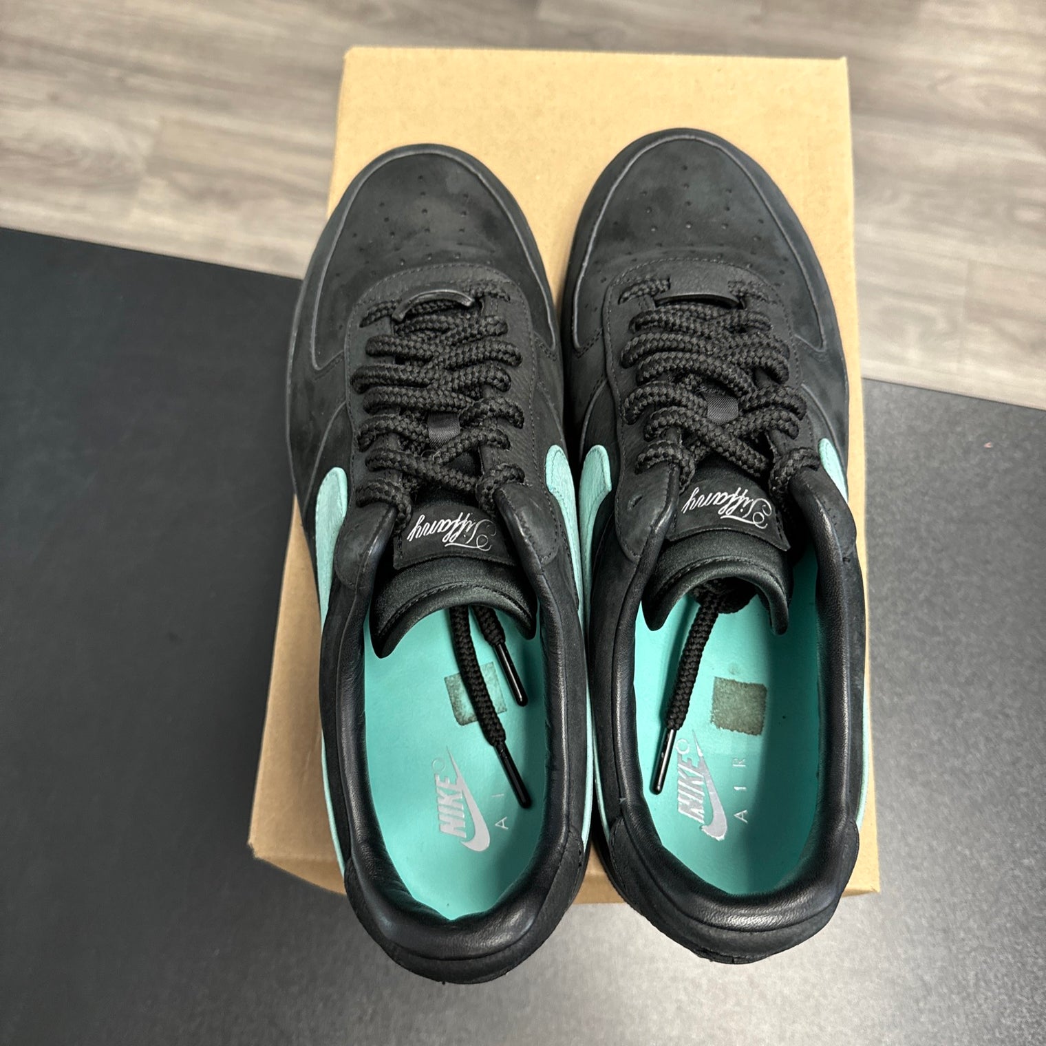 Nike Air Force 1 Low x Tiffany & Co. 1837 (USED, no box)