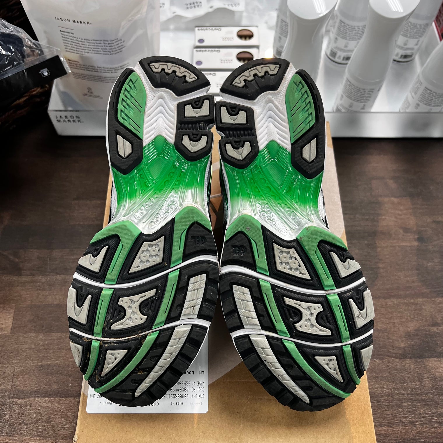 Malachite Green ASICS Gel Kayonno-14 (USED)