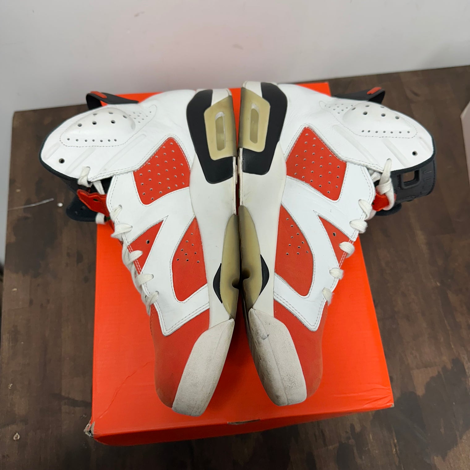 Gatorade Jordan 6 Retro (USED, Replacement Box)