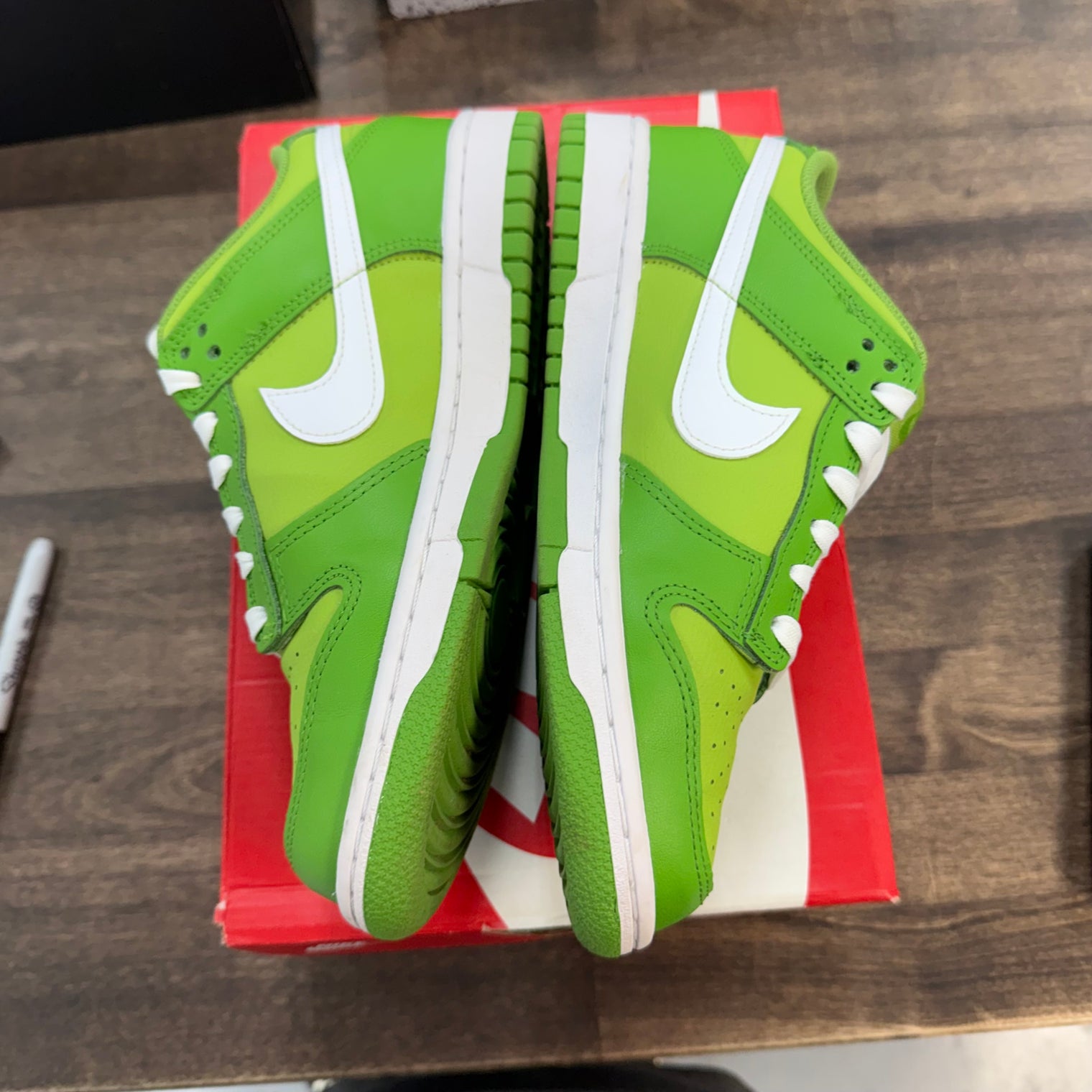 Nike Dunk Low Chlorophyll (GS) (USED)