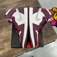 Bordeaux Jordan 1 High (USED)
