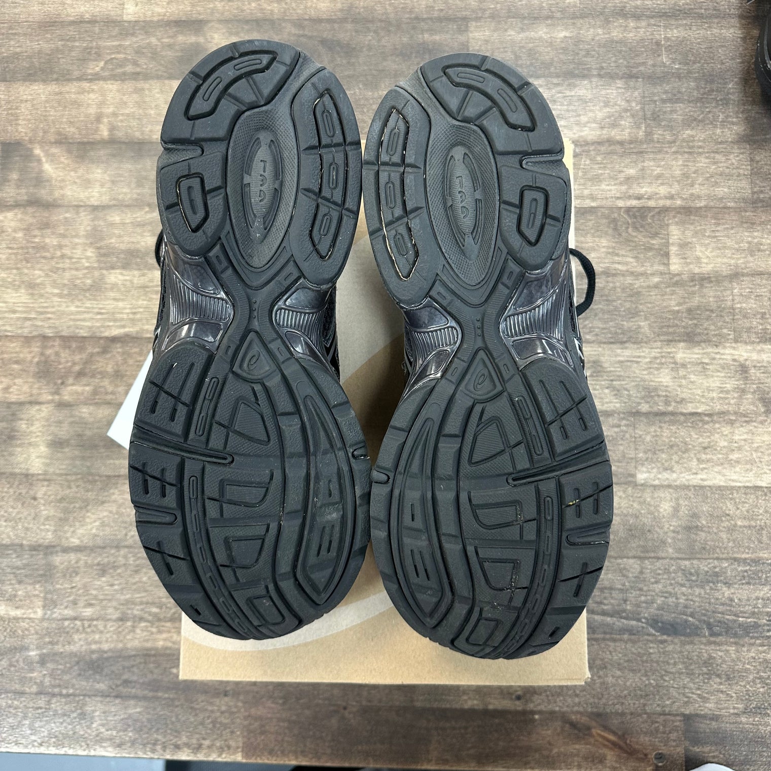 Black Pure Silver ASICS GEL-1130 (USED)