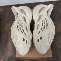 Sand Foam Yeezy RNNR (USED,No Box)