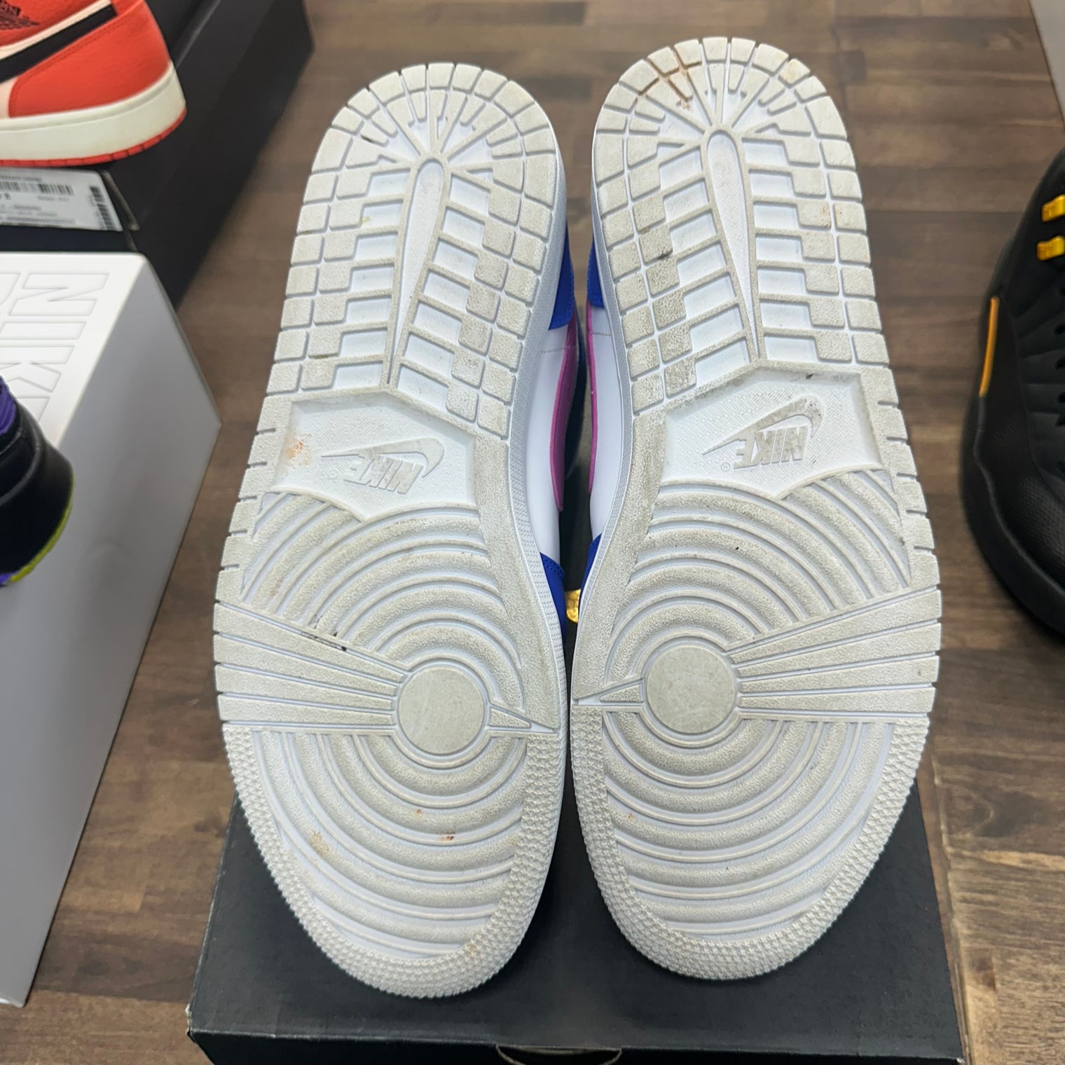 Hyper Royal Hyper Violet Jordan 1 Mid  (USED)
