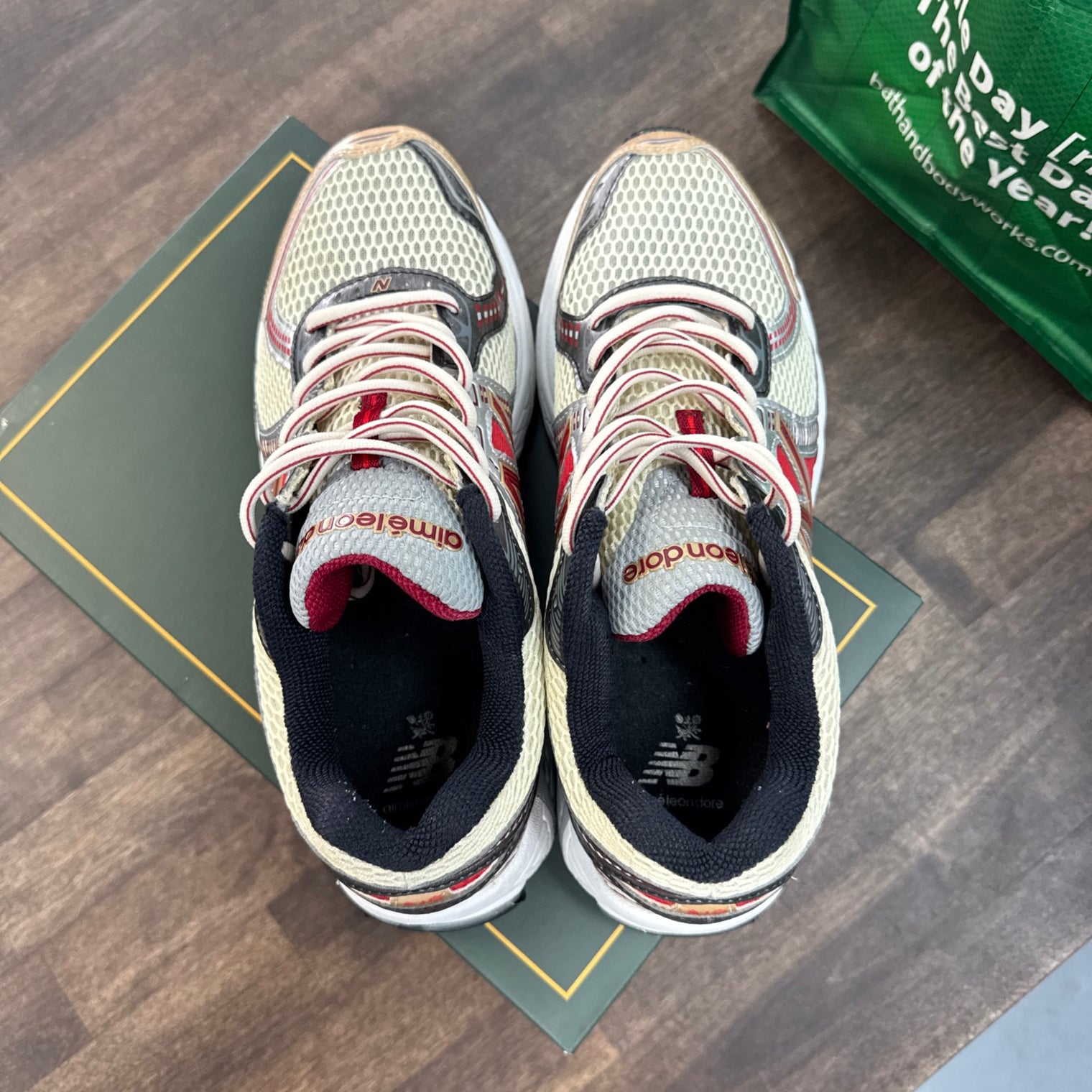 Red Aime Leon Dore New Balance 860V2 (USED)
