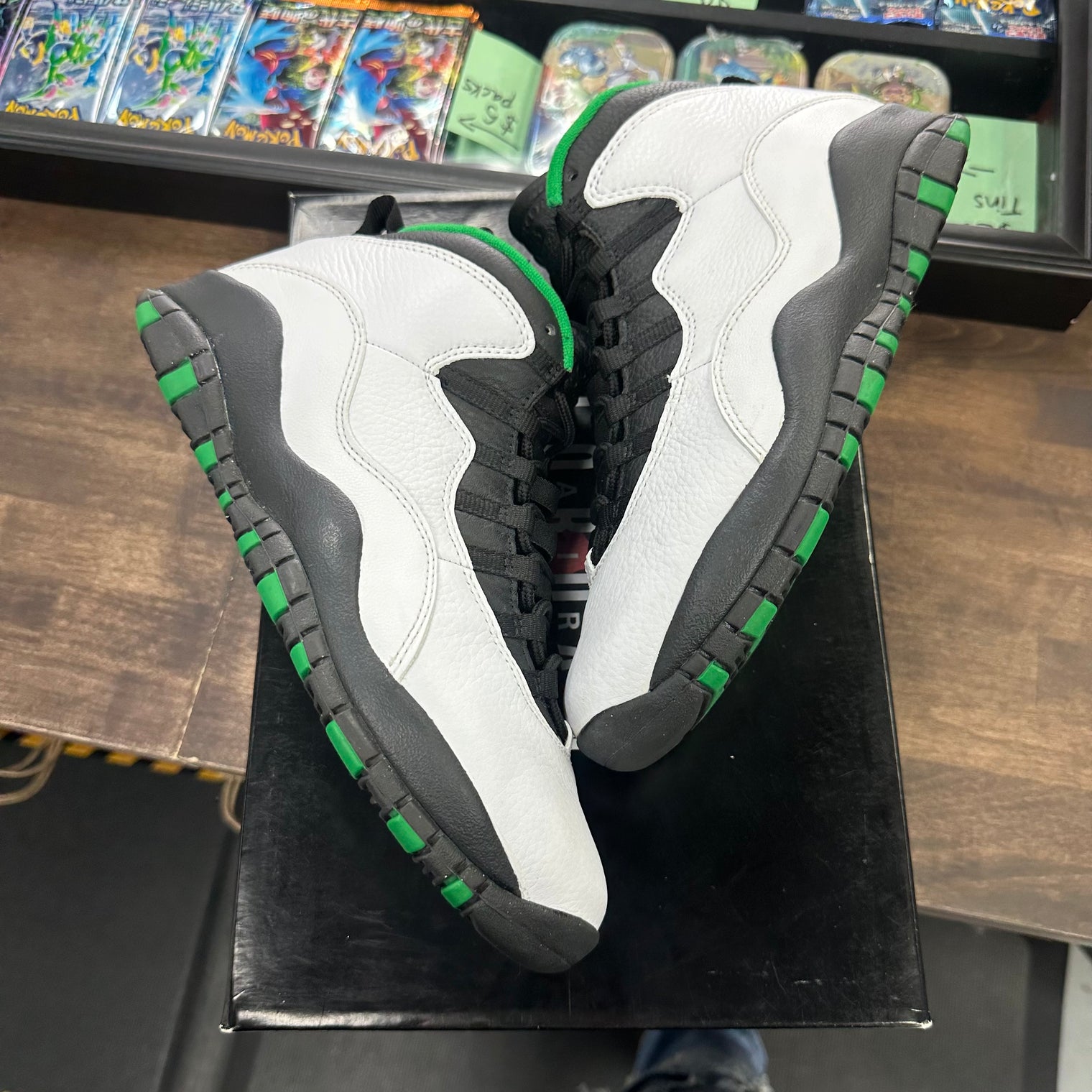 Seattle Jordan 10 Retro (USED)