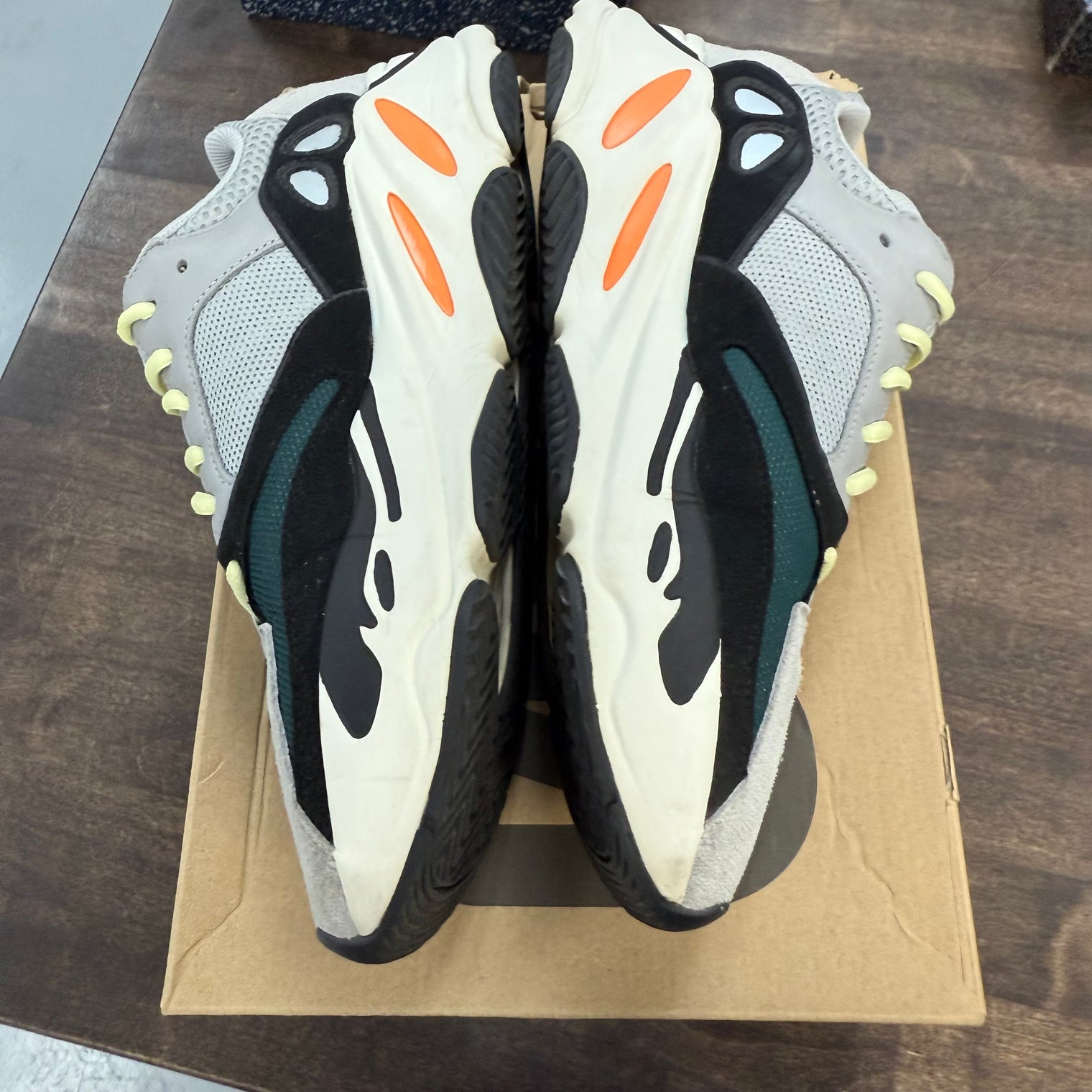 Wave Runner Yeezy 700 (USED)