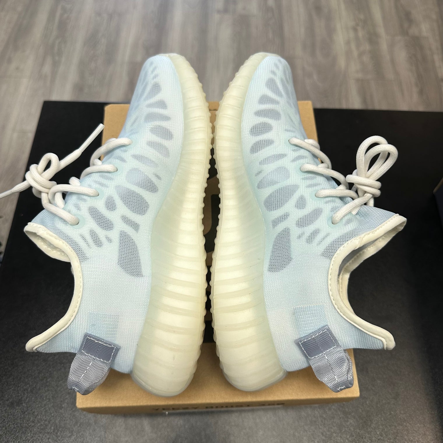 Mono Ice Yeezy 350 (USED)