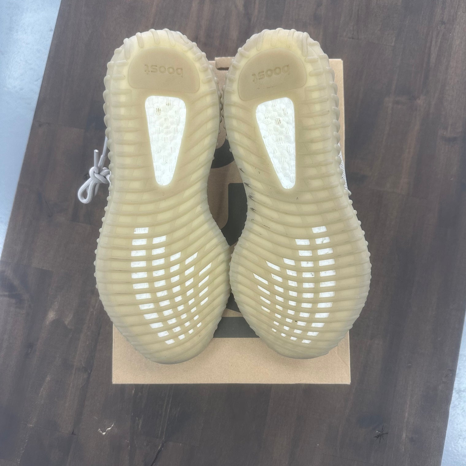 Slate Yeezy 350 (USED)