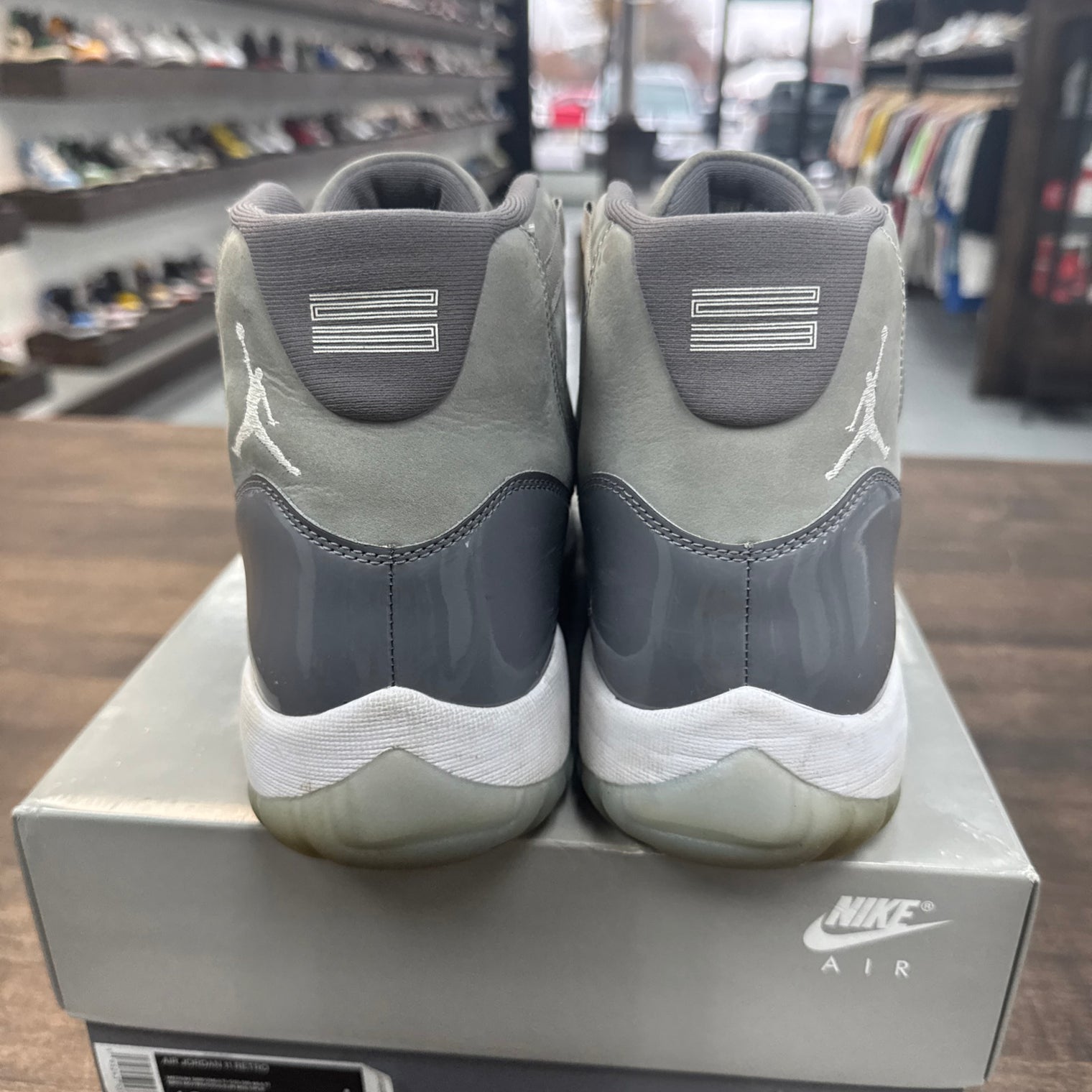 Cool Grey Jordan 11 (USED)