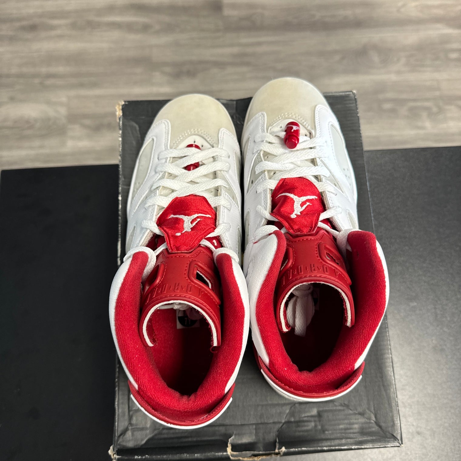 Alternate Hare Jordan 6 (GS) (USED)