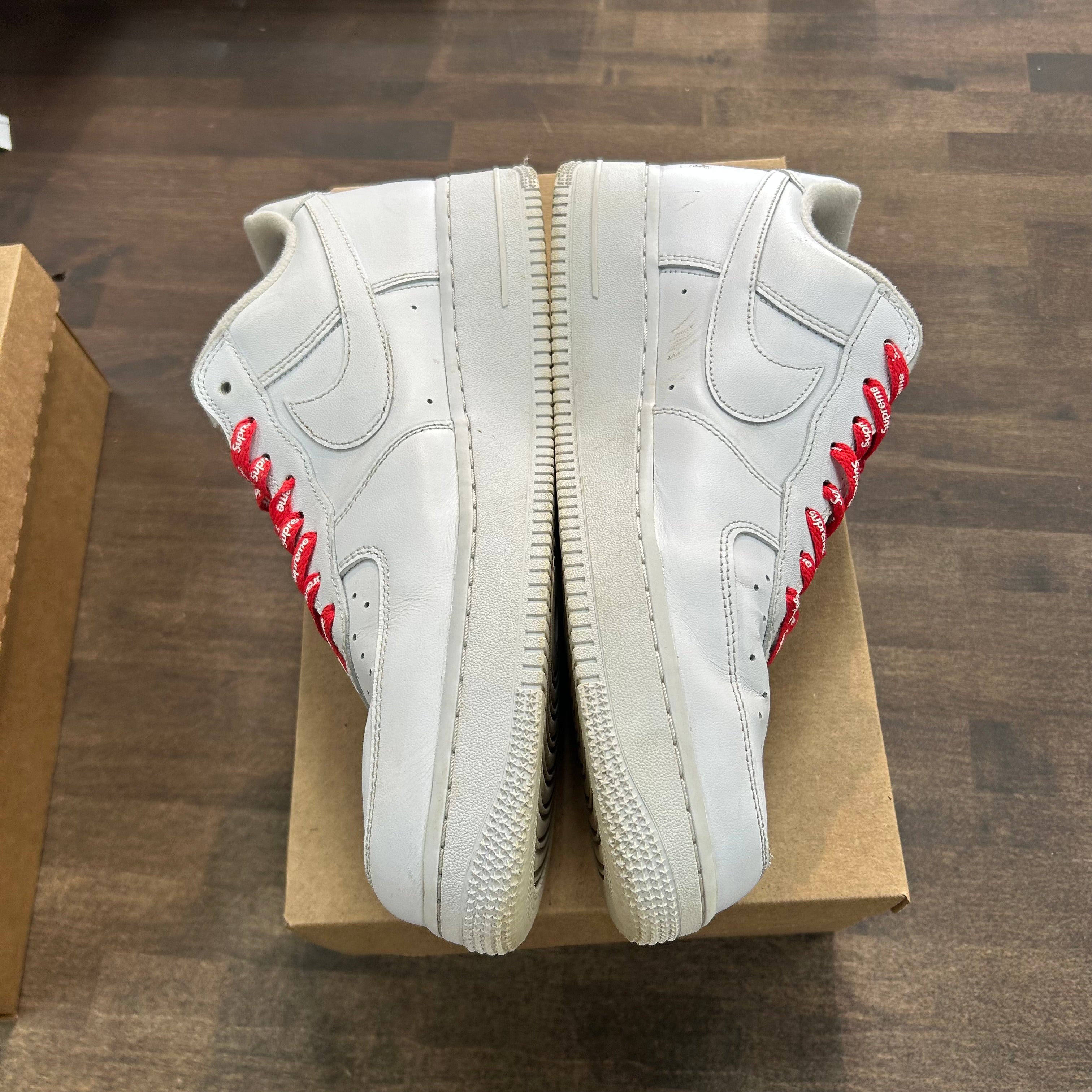 Nike Air Force 1 Low Supreme White (US 12) (USED, No Box) Size 12 (Pre-Owned) - Image 3