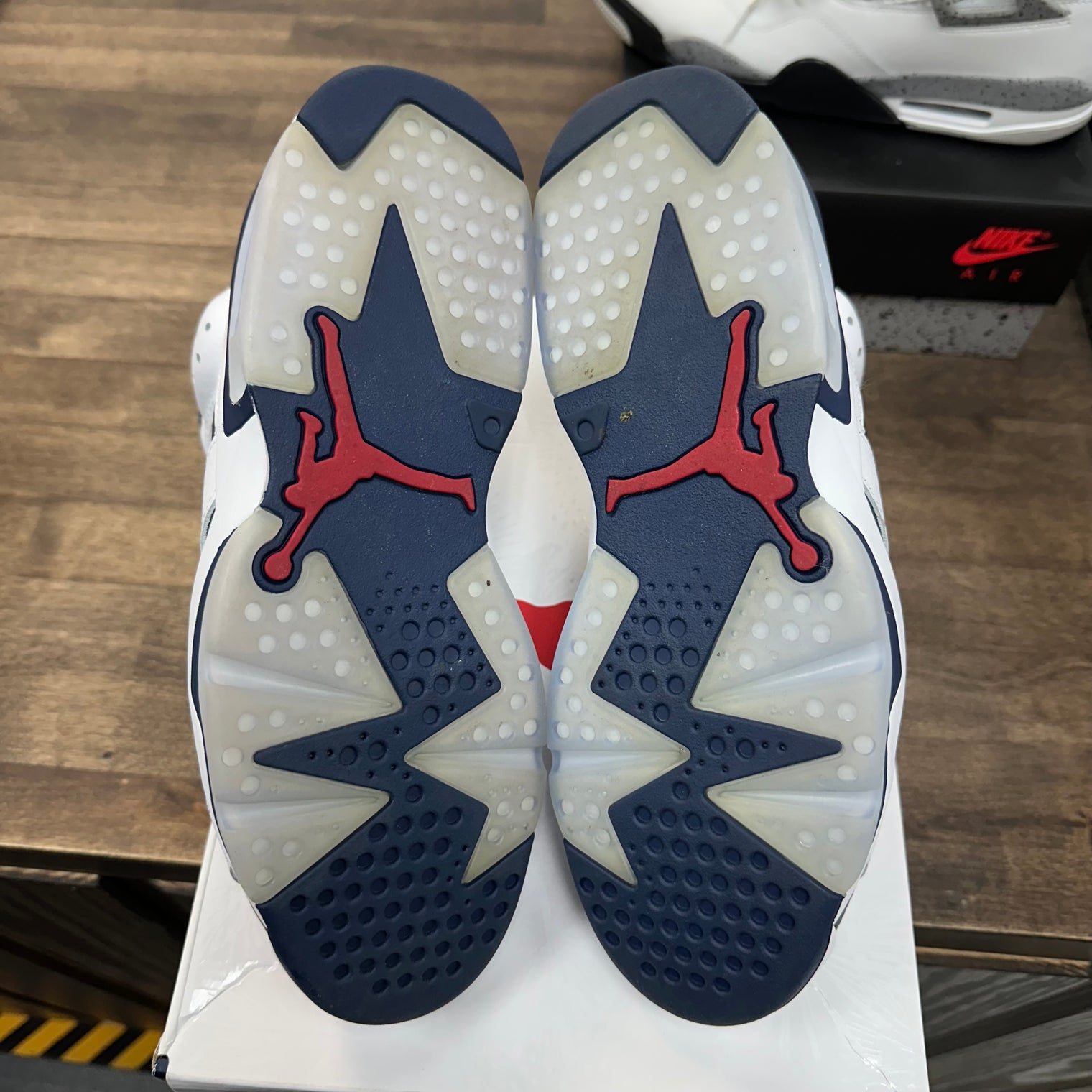 Olympic Jordan 6 Retro (USED)