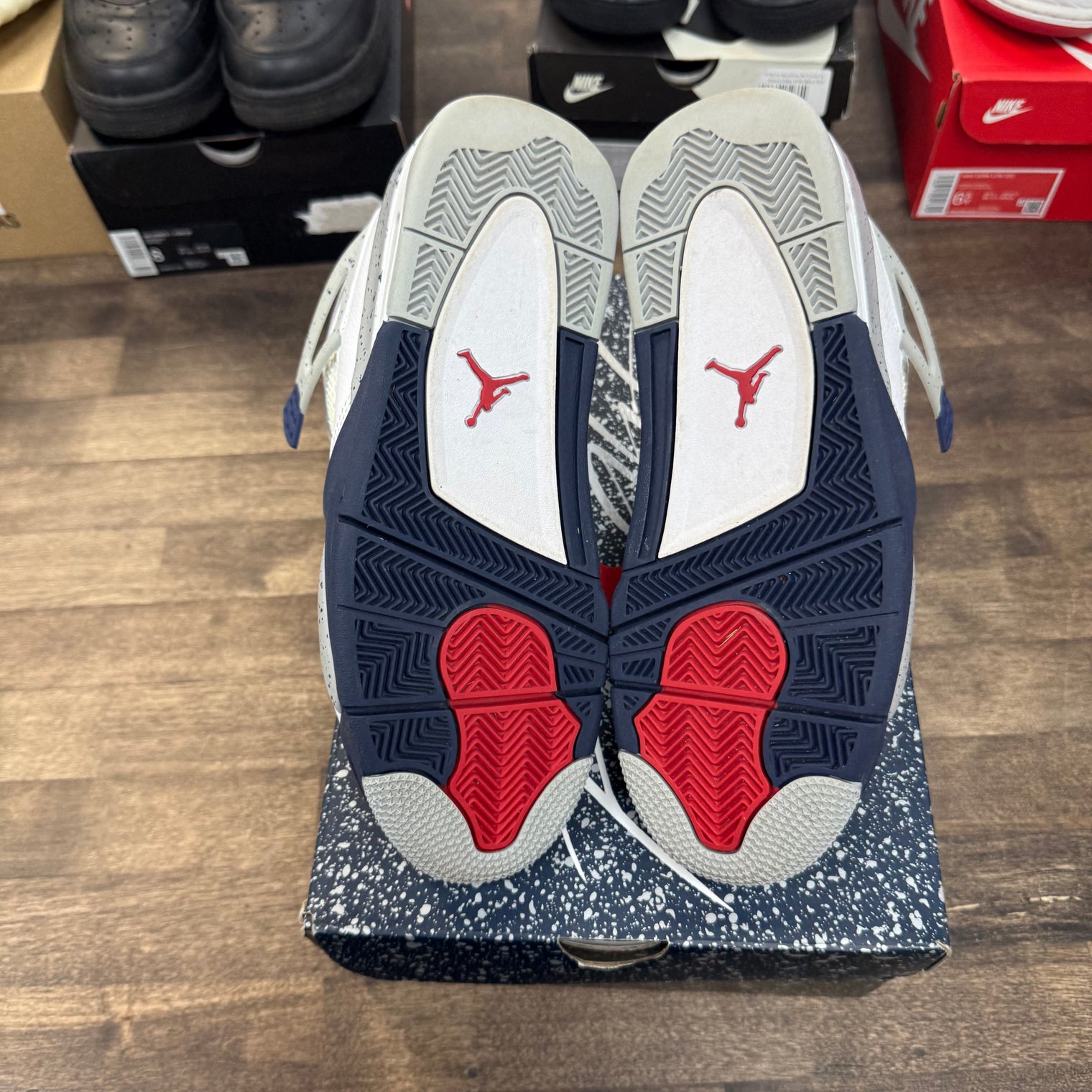 Midnight Navy Jordan 4 Retro (USED)