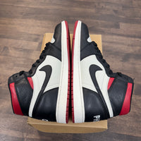 Not for Resale Varsity Red Jordan 1 High (USED,No Box)