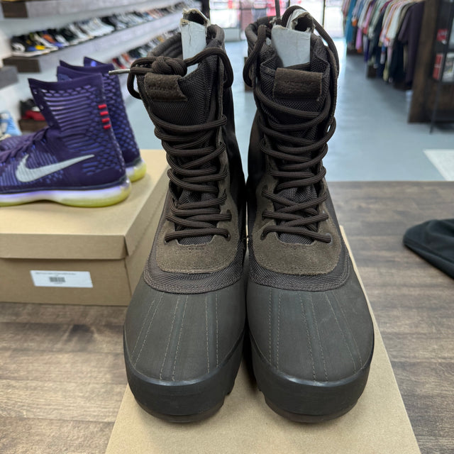 Chocolate Yeezy Boot 950 (USED, No Box)