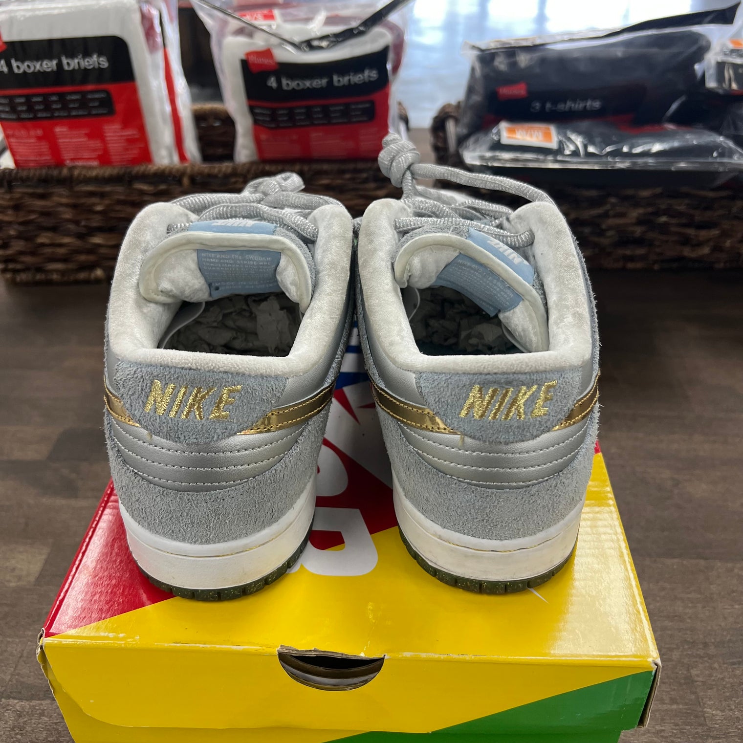Sean Cliver Nike SB Dunk Low (USED)