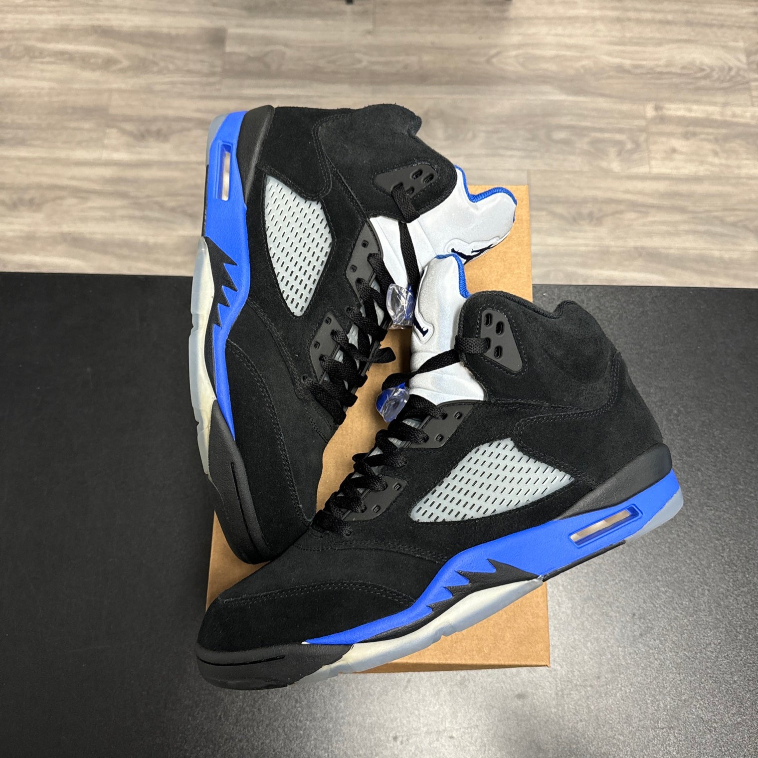 Racer Blue Jordan 5 (USED, No Box)