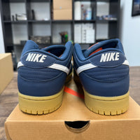 Navy SB Dunk Low (USED)