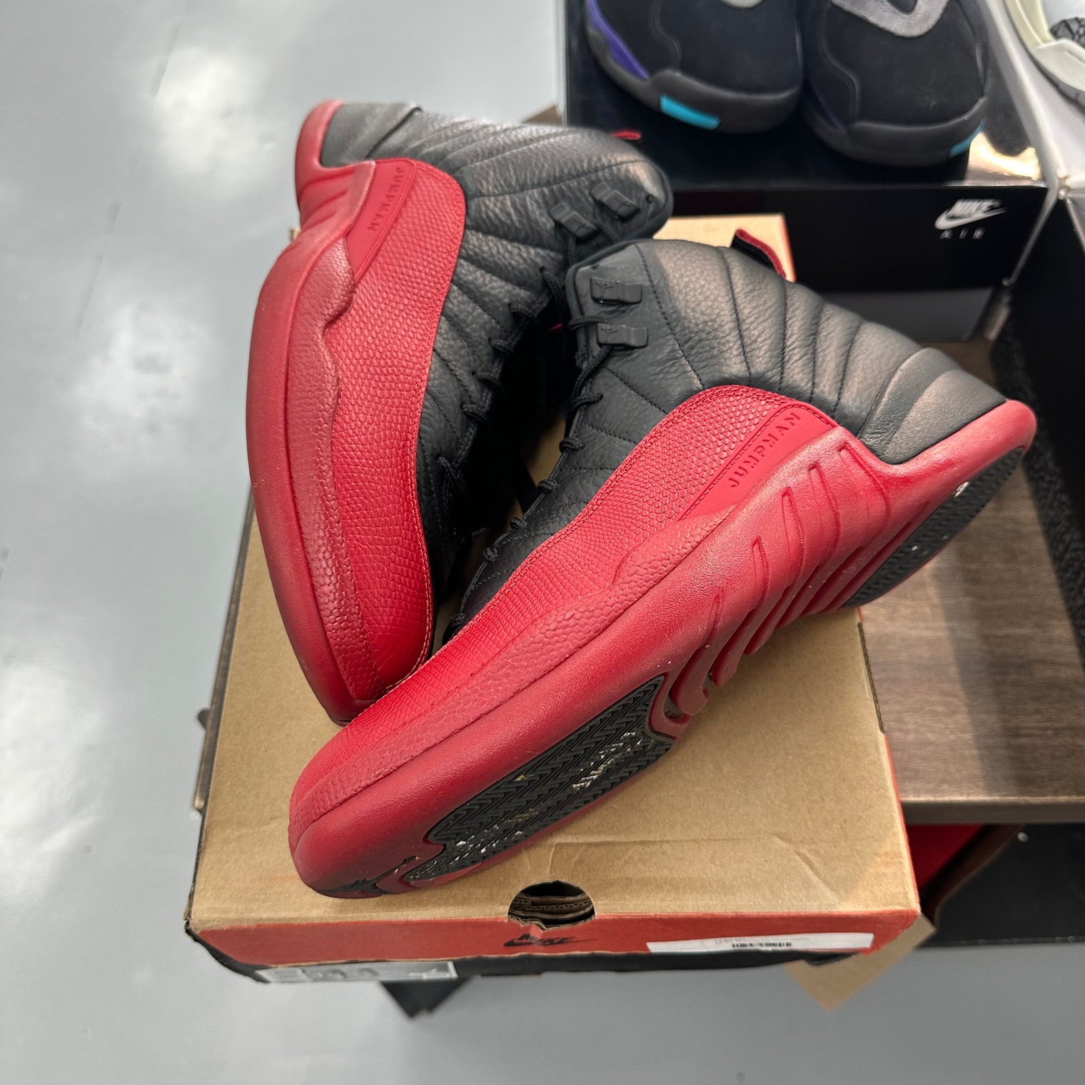 Flu Game Jordan 12 Retro (USED)