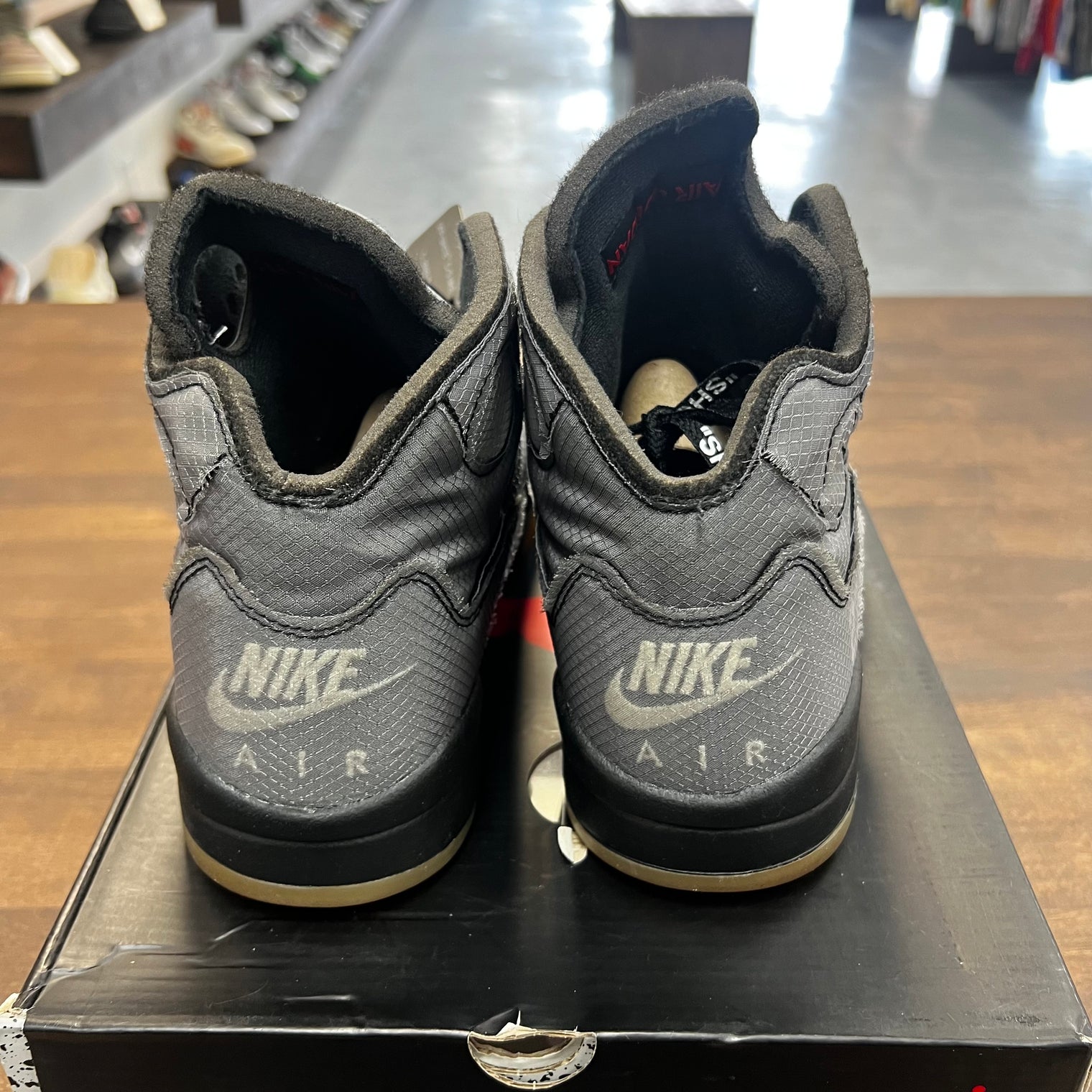 Off-White Muslin Jordan 5 Retro (USED)