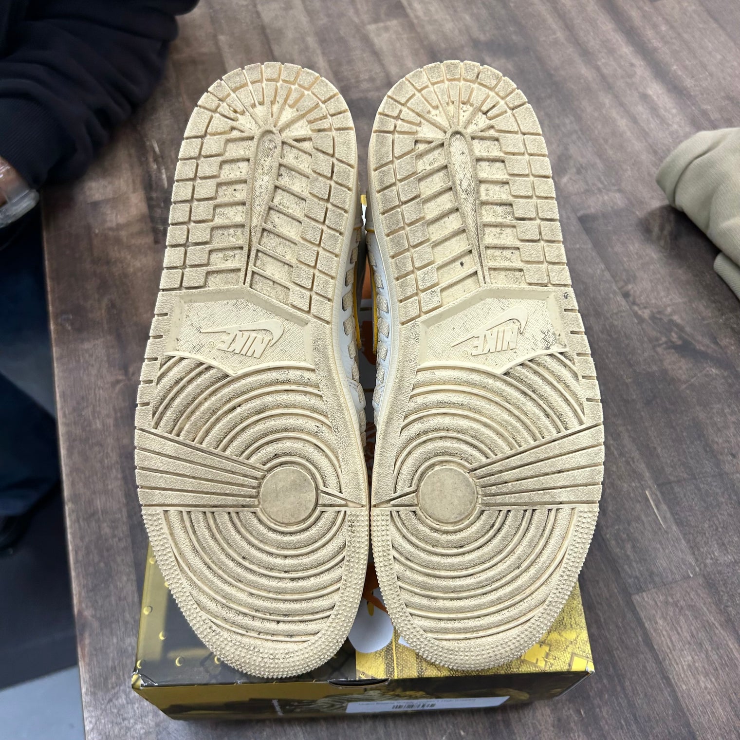 Union Beauty Supply Jordan 1 High (USED)