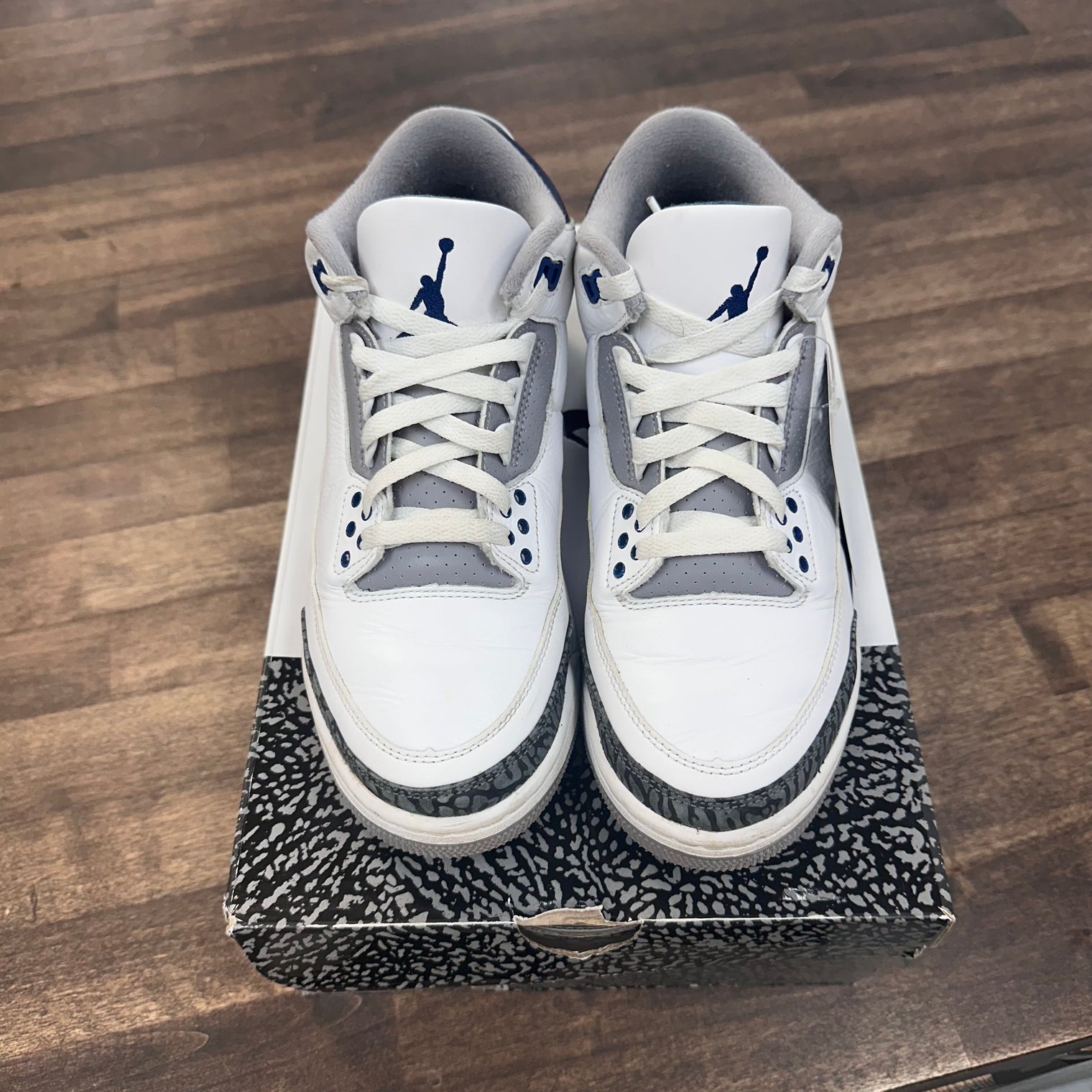 Midnight Navy Jordan 3 (USED)