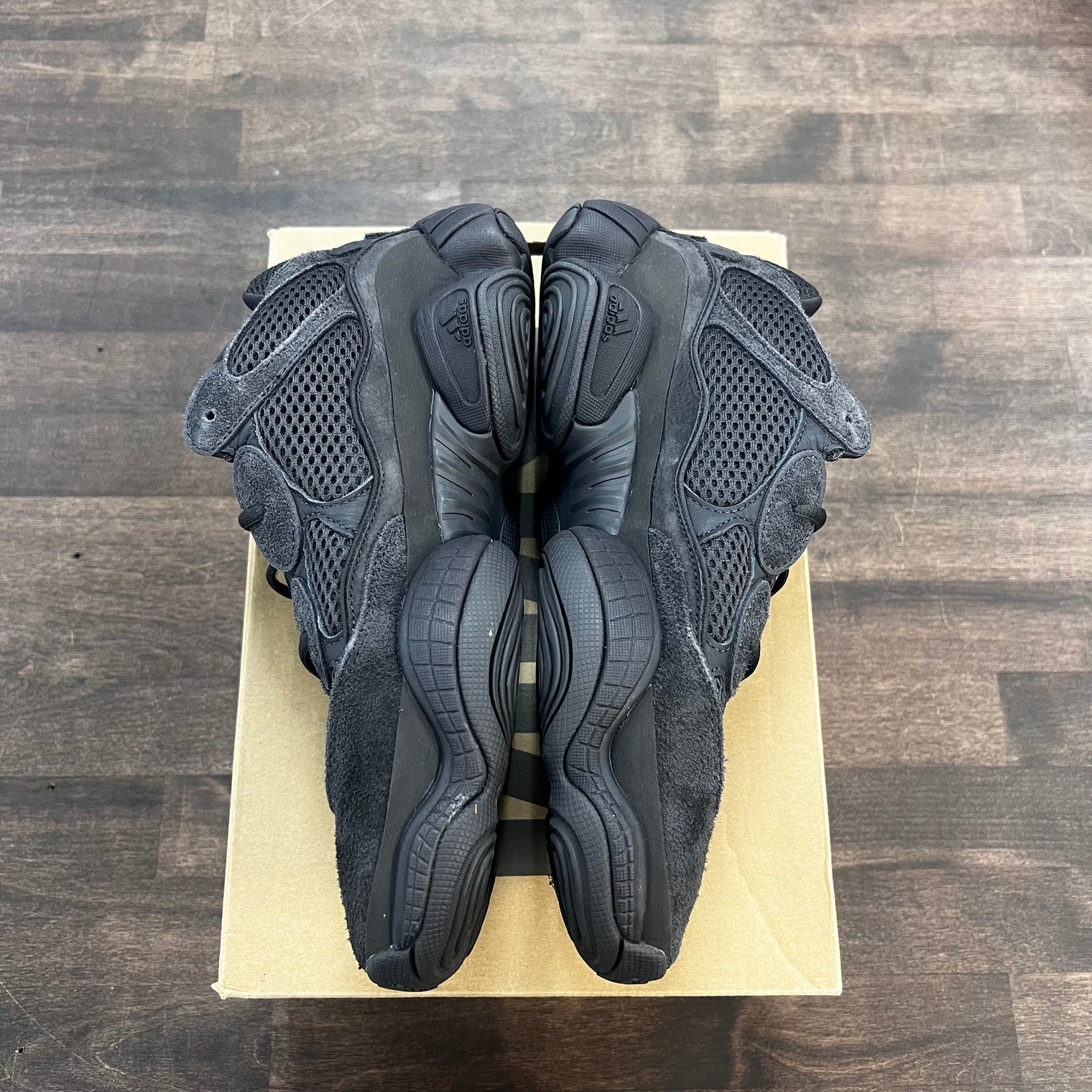 Utility Black Yeezy 500 (USED)