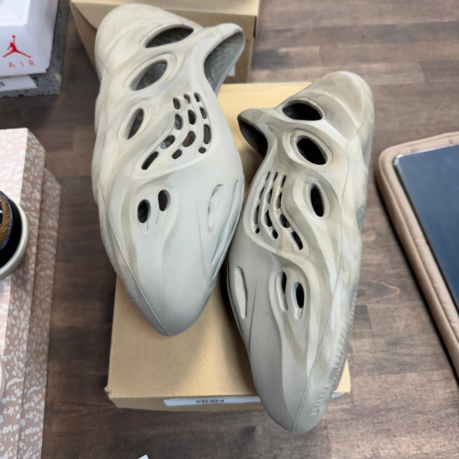Desert Sage Yeezy Foam RNNR (USED)