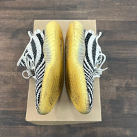 Zebra Yeezy 350 (USED,NO BOX)