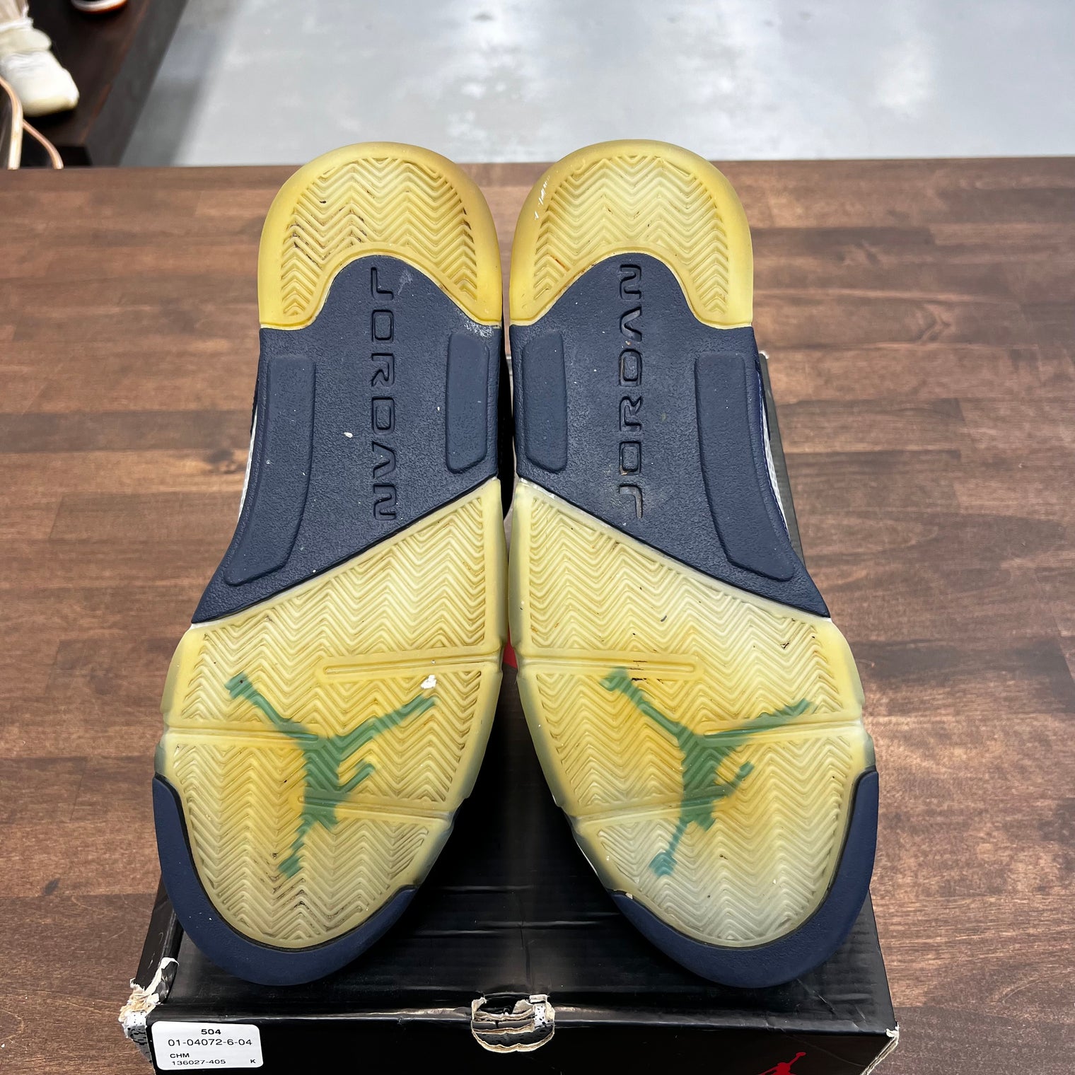 Pre-Grape Jordan 5 (USED)