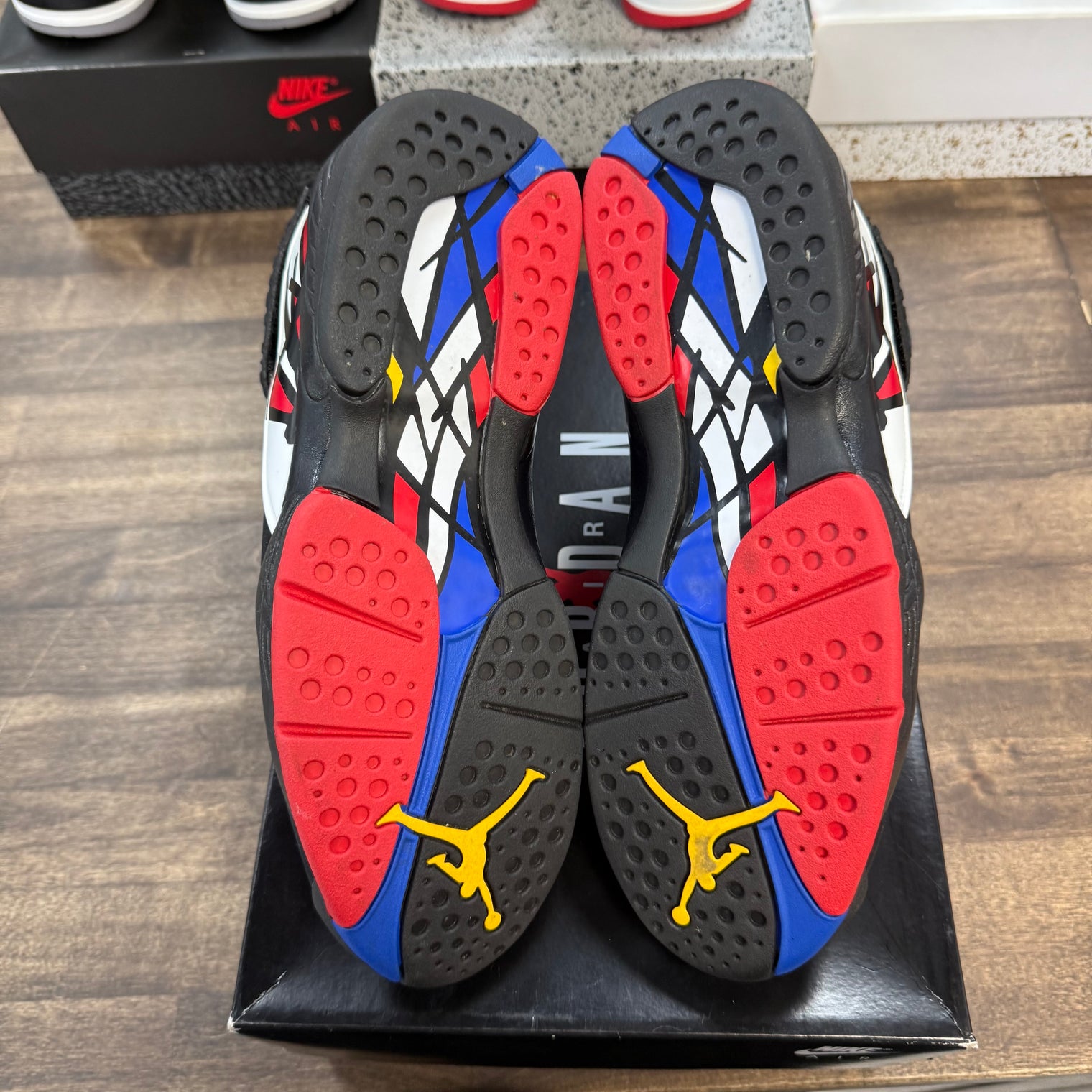 Playoff Jordan 8 Retro (USED)