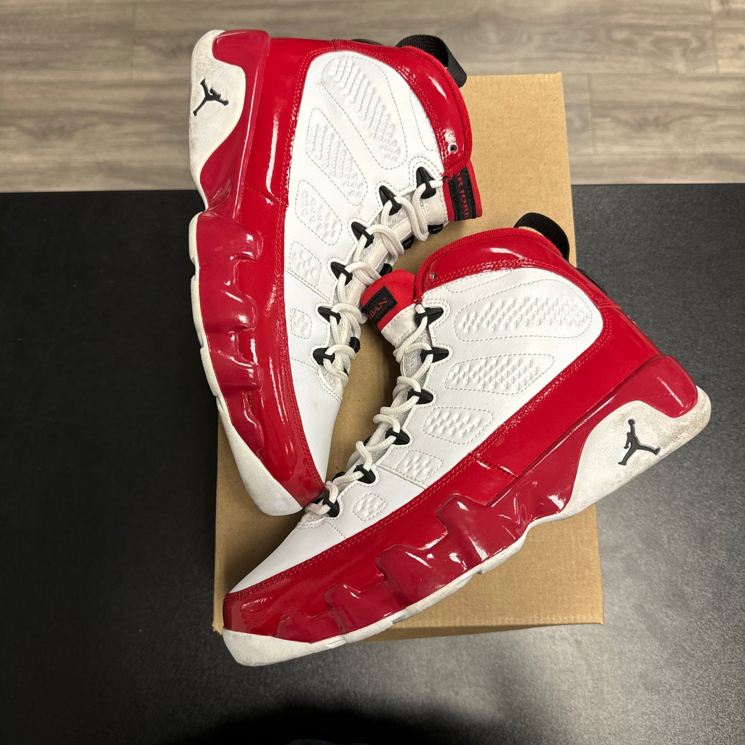 Gym Red Jordan 9 (USED, no box)