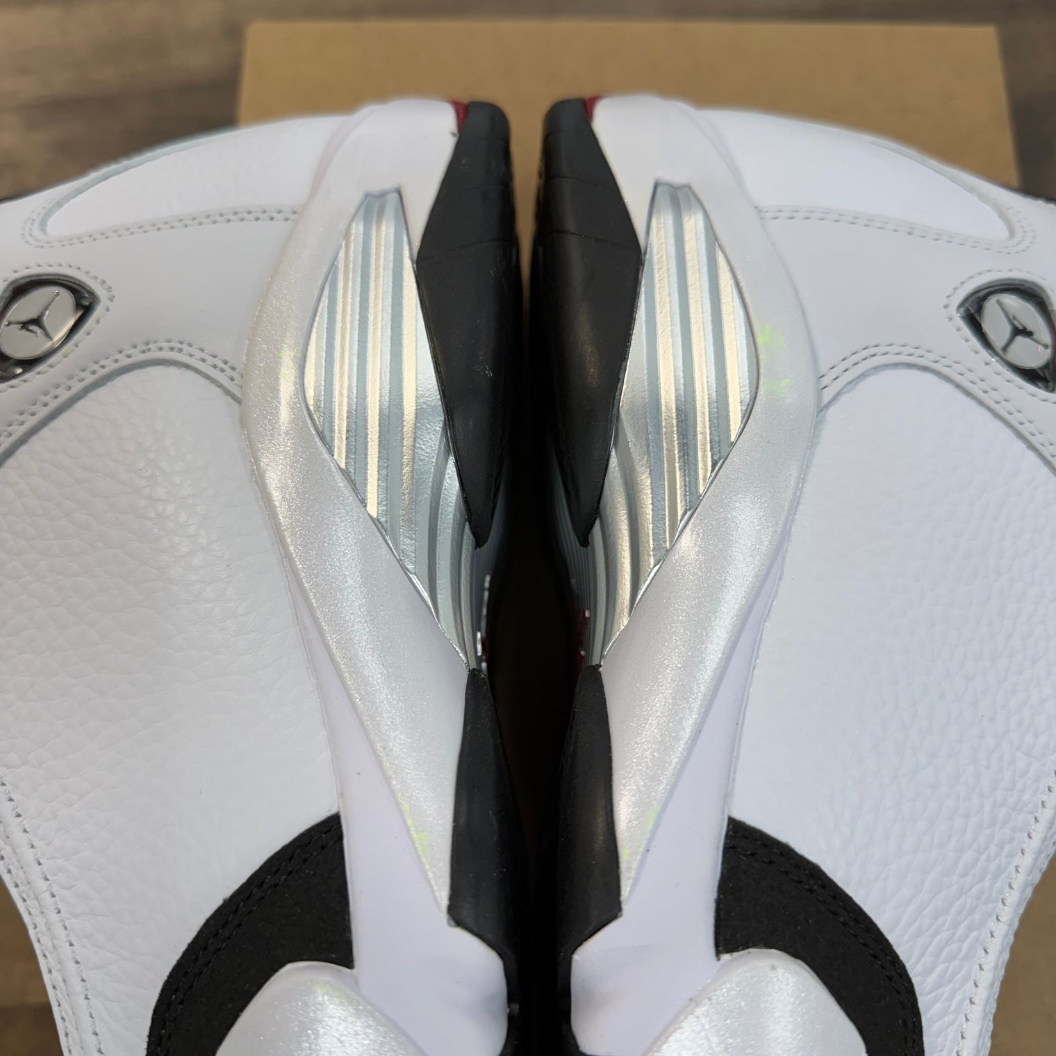 Jordan 14 Retro Black Toe (2024) (US 10) (No Box,Discoloration)