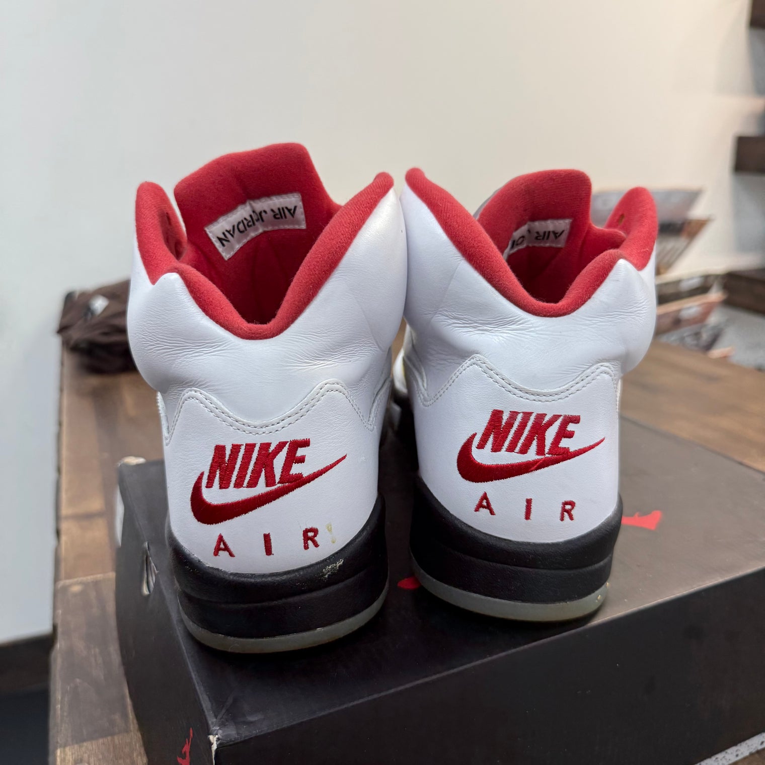 Fire Red Jordan 5 (USED,No Box)