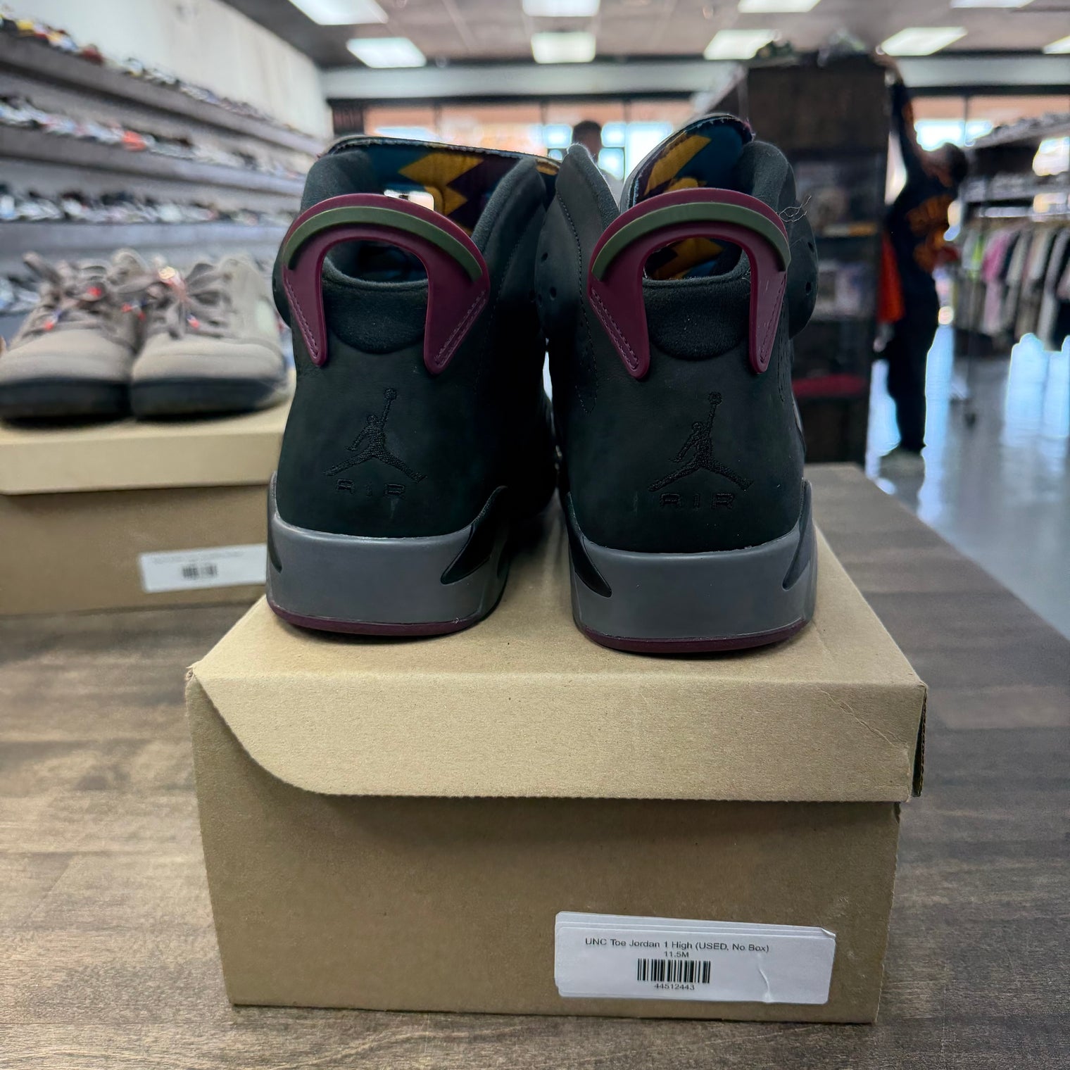 Jordan 6 Retro Bordeaux (USED, No Box)