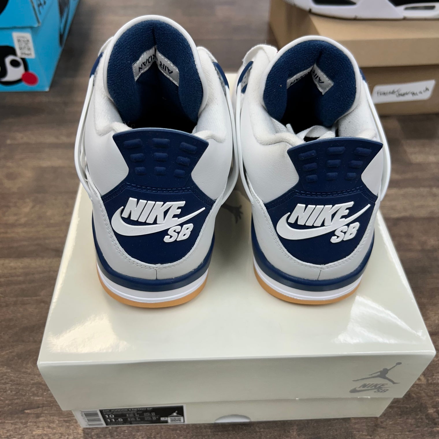Navy SB Jordan 4 (USED)