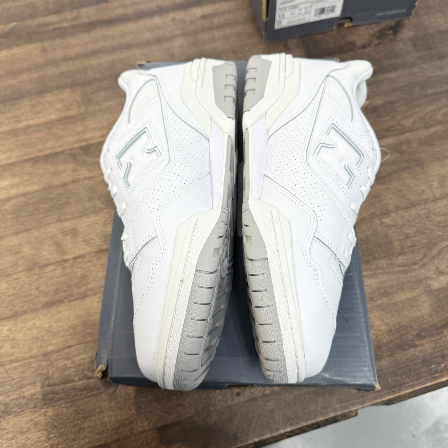New Balance 550 White Grey (Lightly Worn)