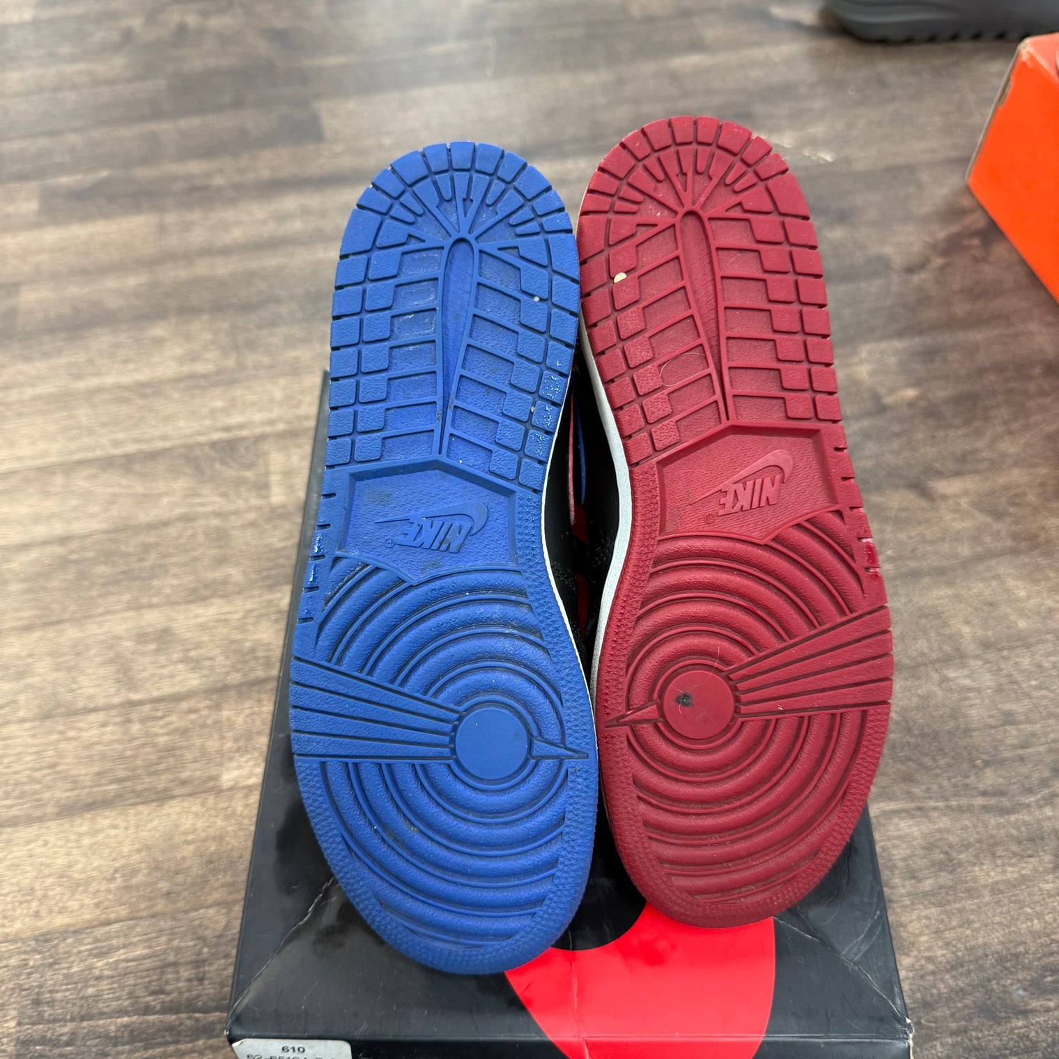 Top 3 Jordan 1 High (GS) (USED)