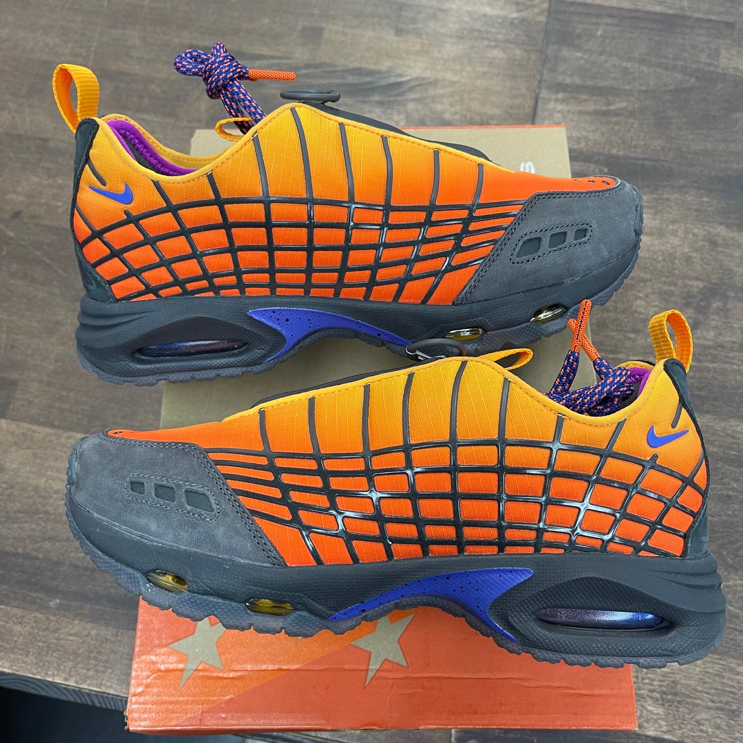 Kids of Immigrants Nike Air Max SNDR (USED)