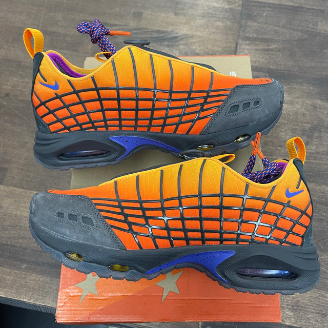 Kids of Immigrants Nike Air Max SNDR (USED)