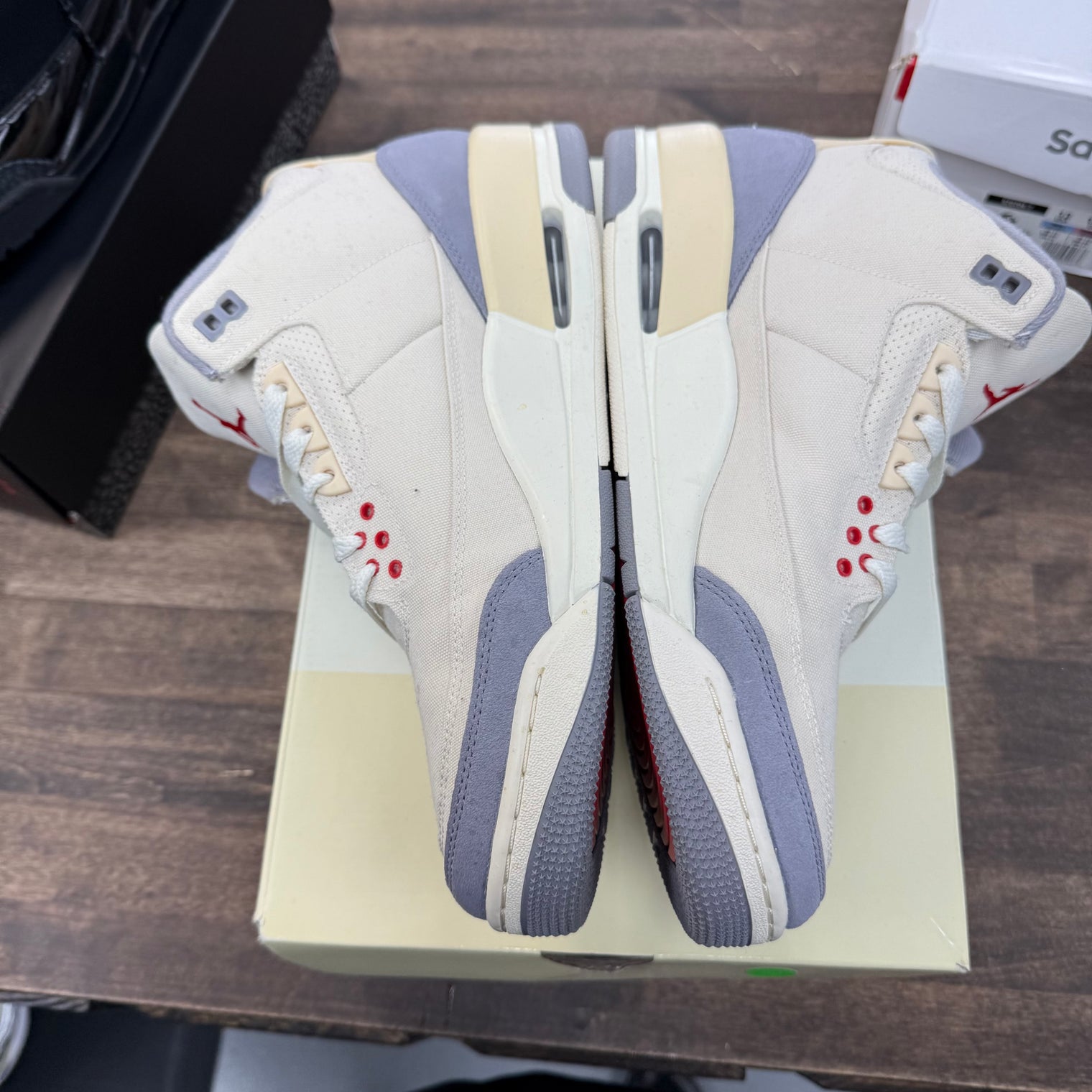 Muslin Jordan 3 (USED)