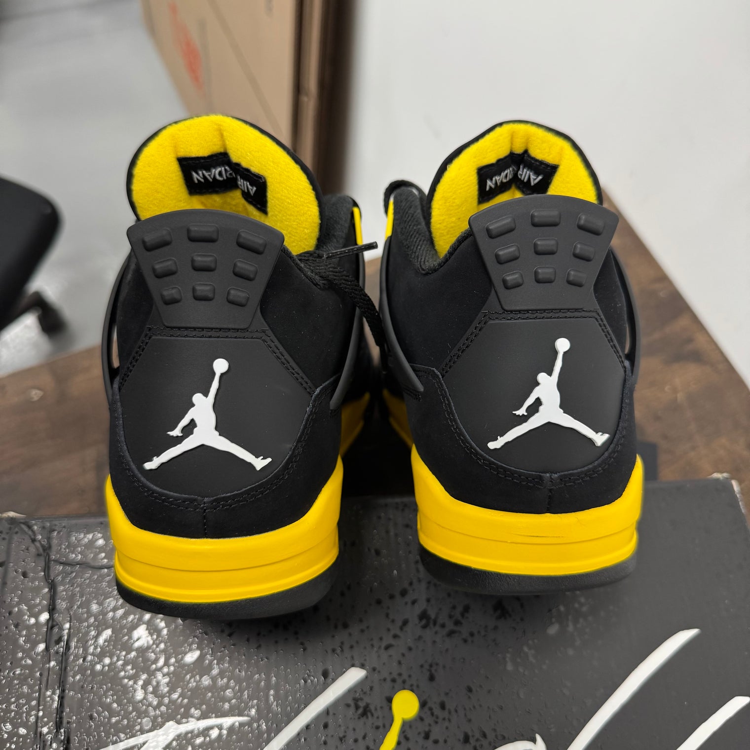 Yellow Thunder Jordan 4 (Lightly Worn)