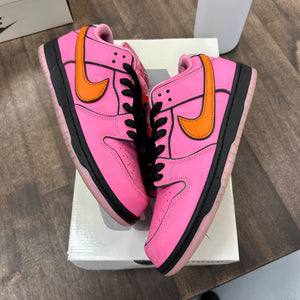 Nike The Powerpuff Girls Blossom SB Dunk Low (Lightly Worn) Size 7.5 (Pre-Owned) - Image 1