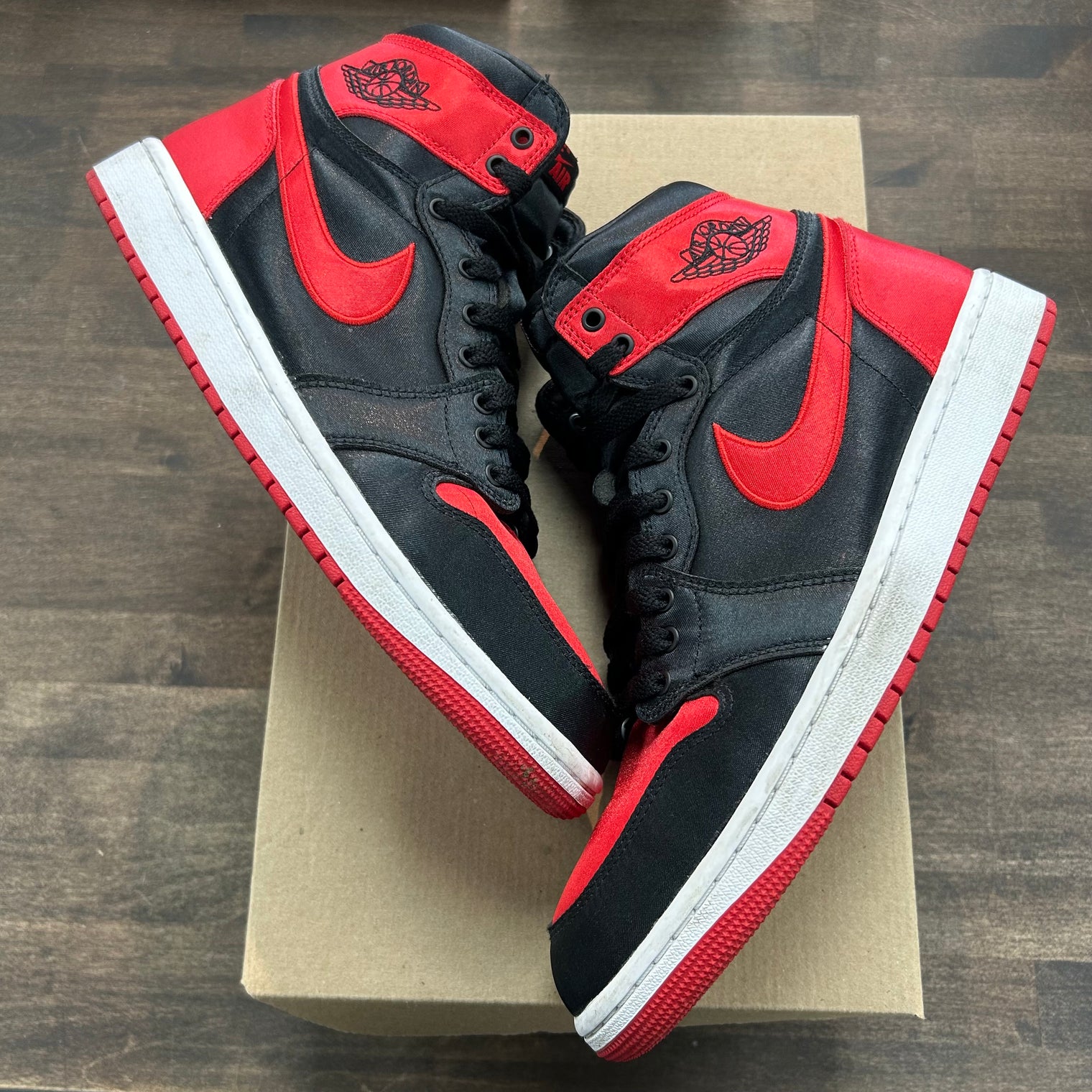 Satin Bred Jordan 1 High (W) (Used, No Box)