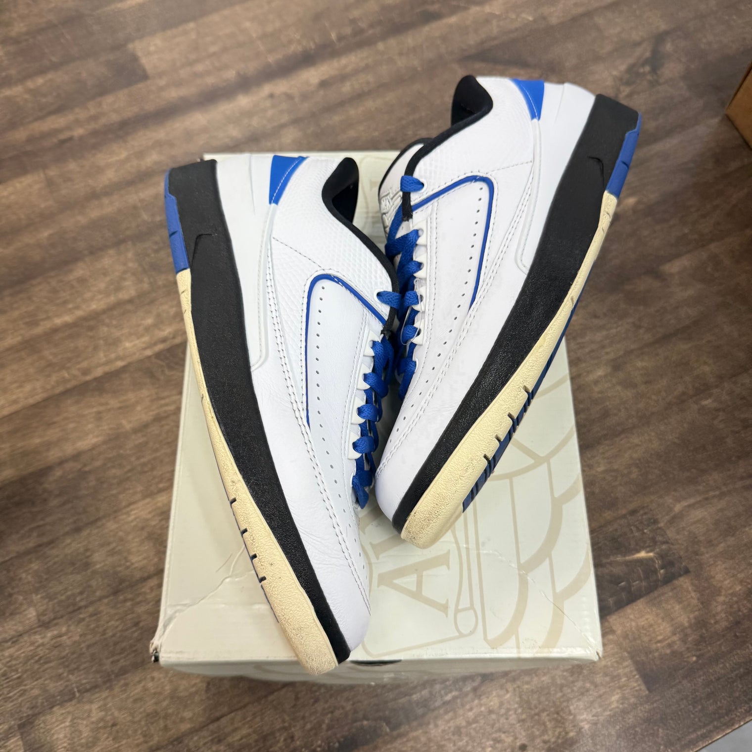 Varsity Royal Jordan 2 Low (W) (USED)