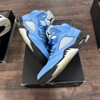 UNC Jordan 5 (USED)