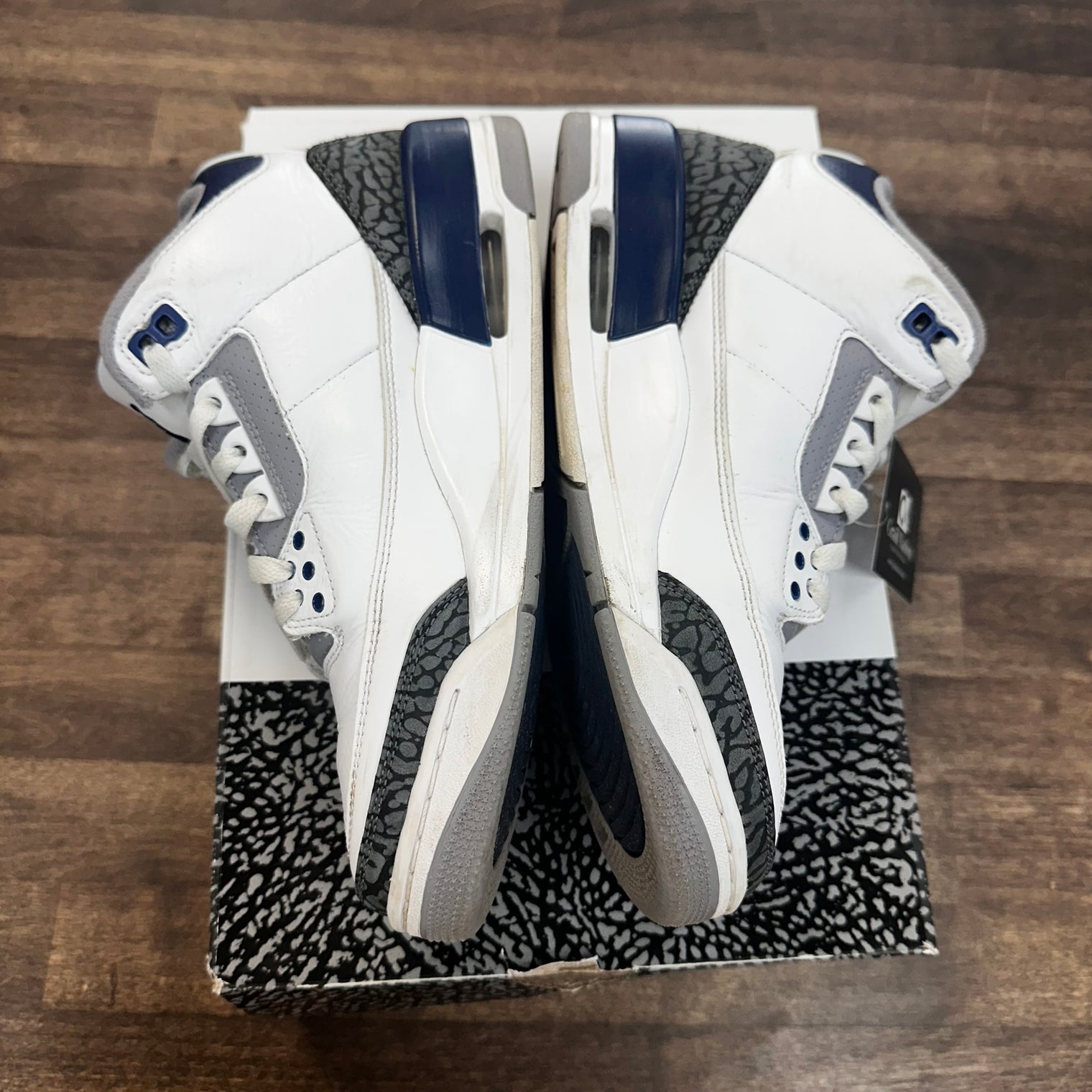 Midnight Navy Jordan 3 (USED)